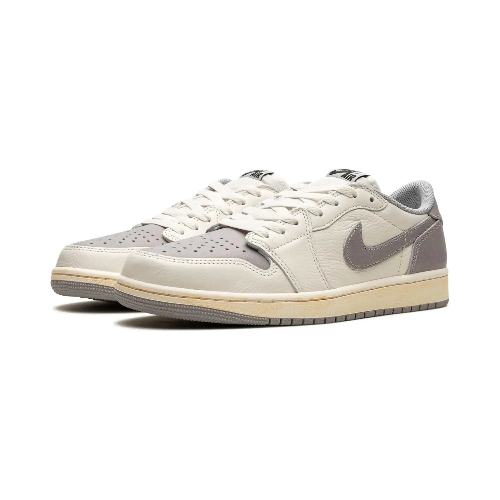 Nike Air Jordan 1 Retro Low OG "Atmosphere Grey" - street-bill.dk