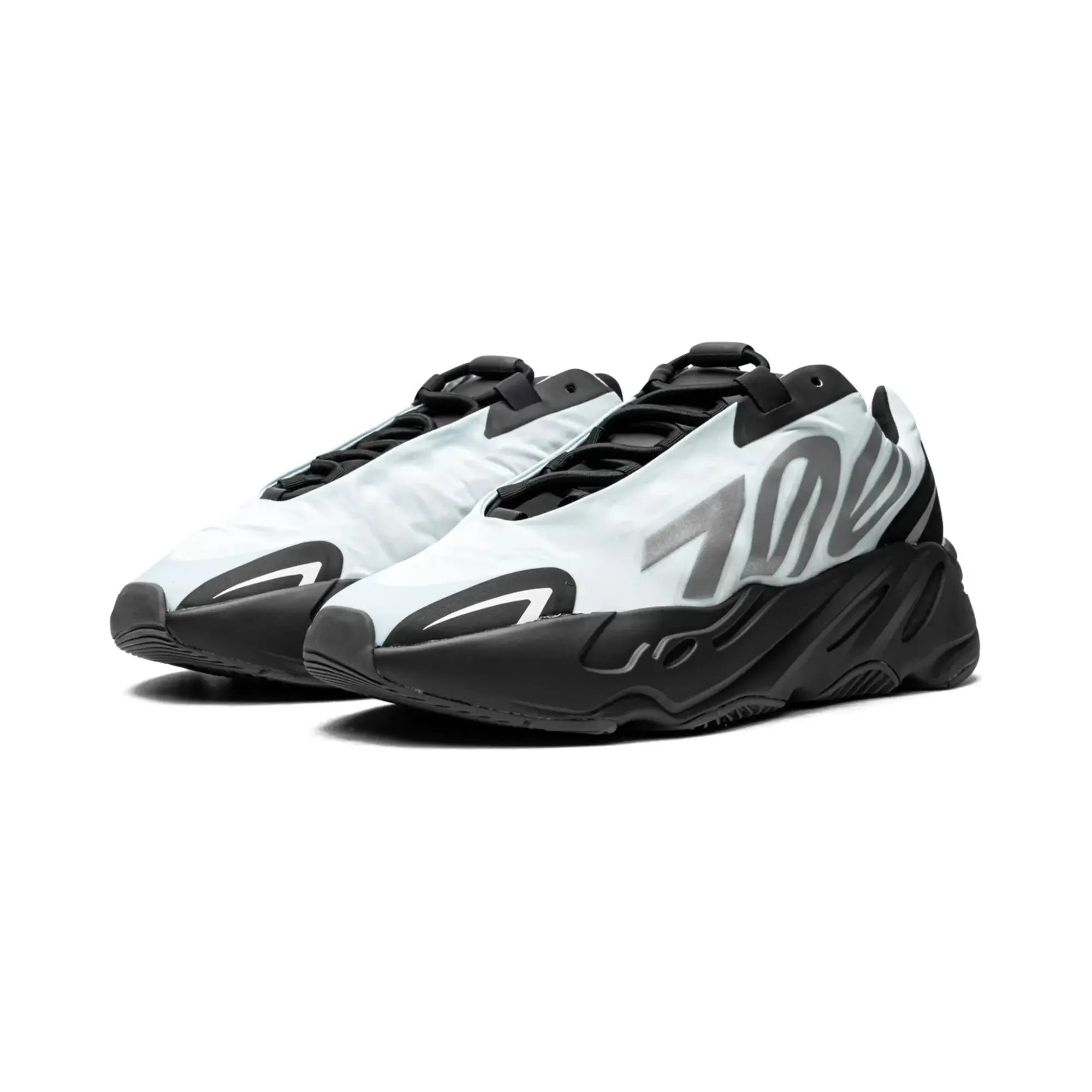 Adidas Yeezy Boost 700 MNVN "Blue Tint" - street-bill.dk