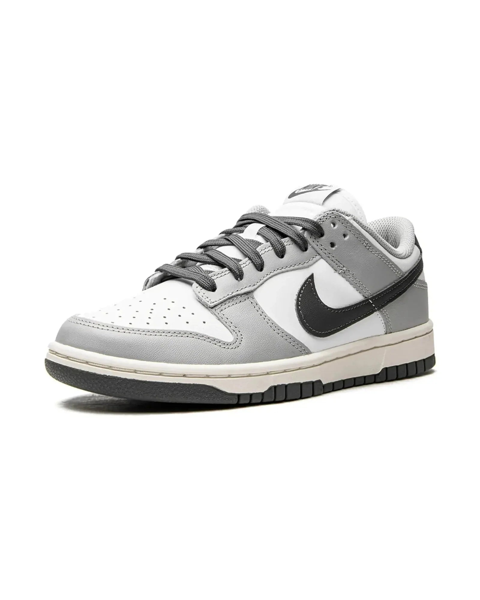 Nike Dunk Low "Light Smoke Grey" - street-bill.dk