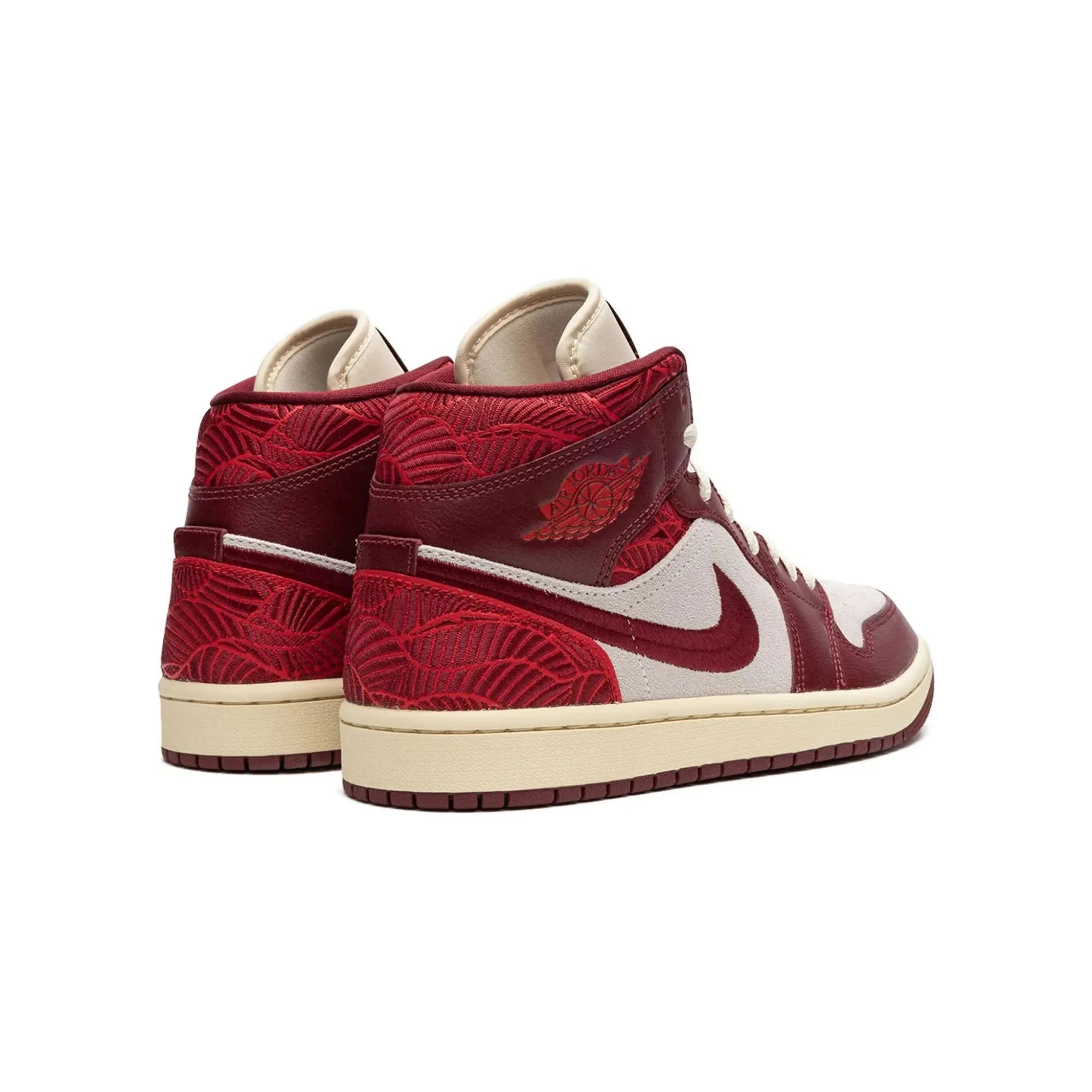 Nike Air Jordan 1 Mid Tiki "Leaf Team Red" - street-bill.dk