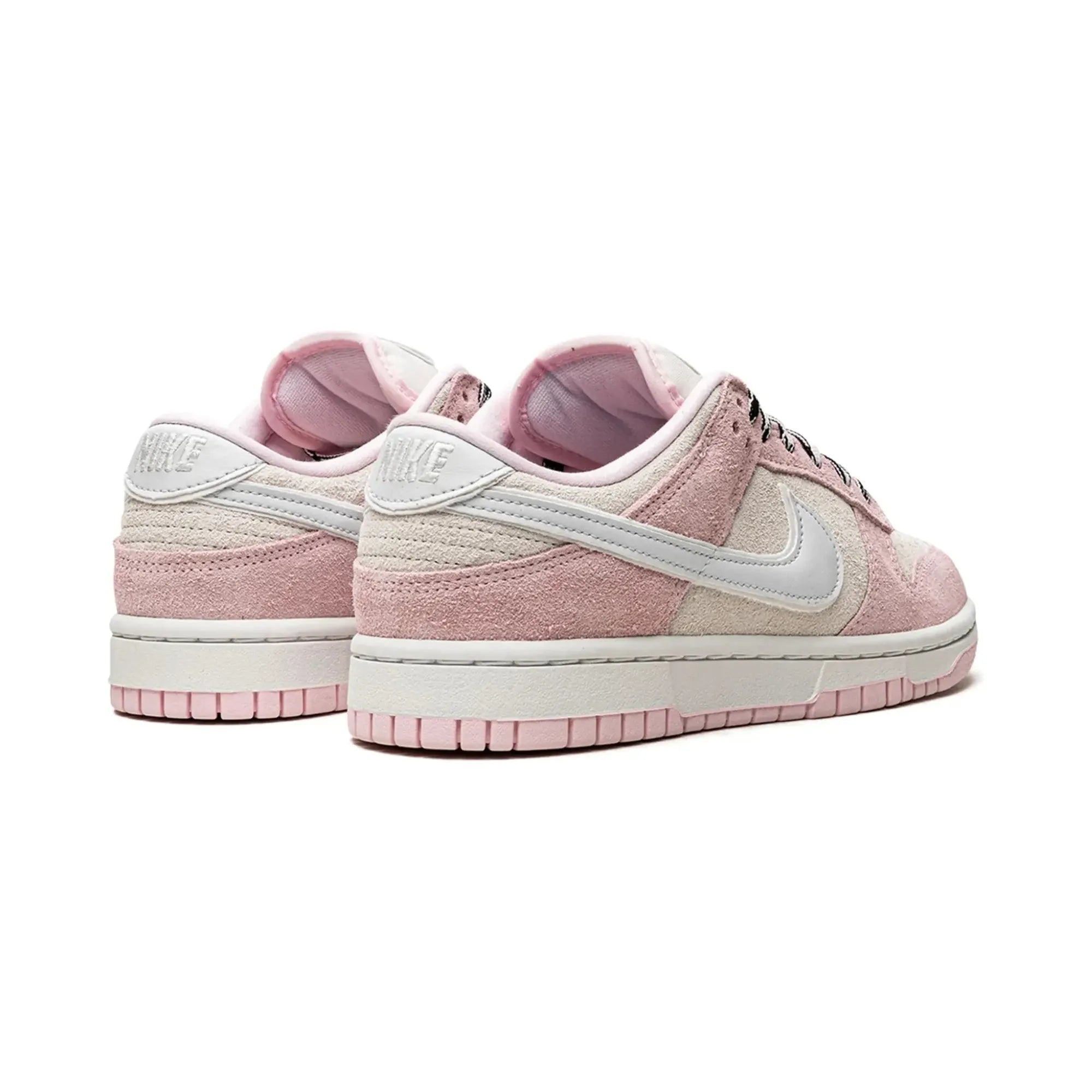 Nike Dunk Low LX "Pink Foam" - street-bill.dk
