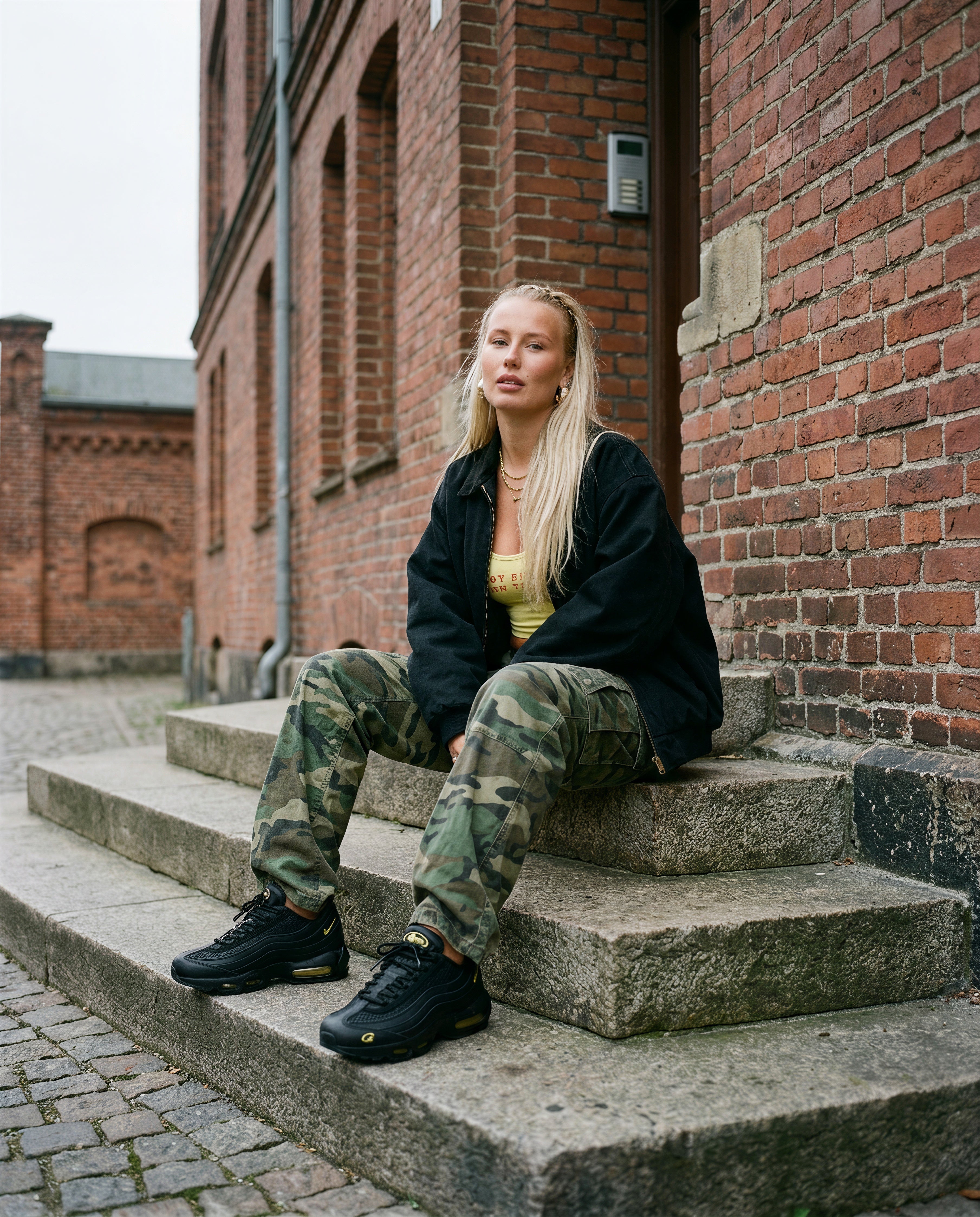 Nike Air Max 95 Corteiz Honey Black