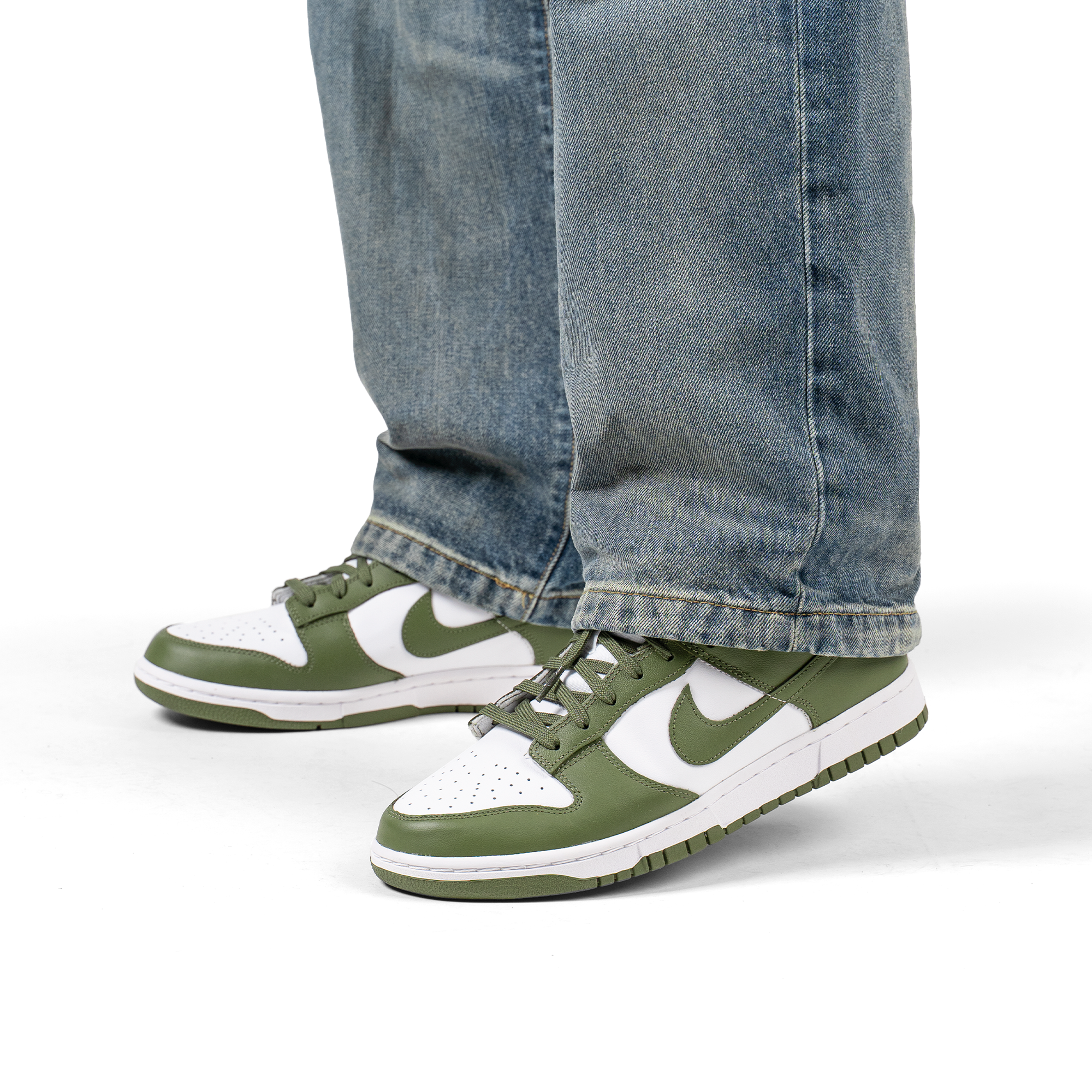 Medium Olive