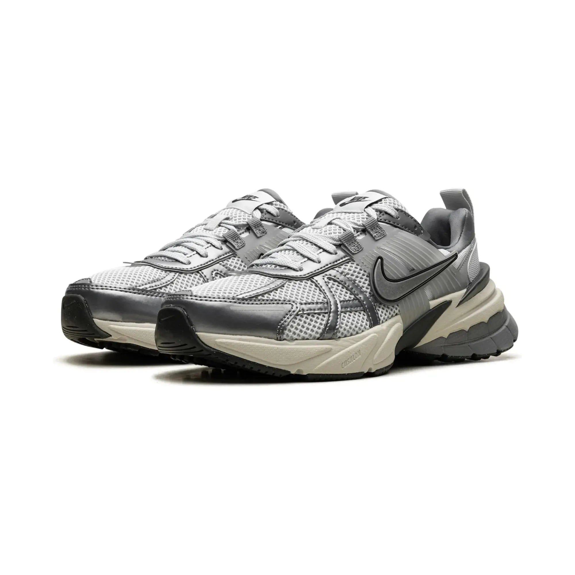 Nike V2K Run Pure Platinum Wolf Grey (Women's)