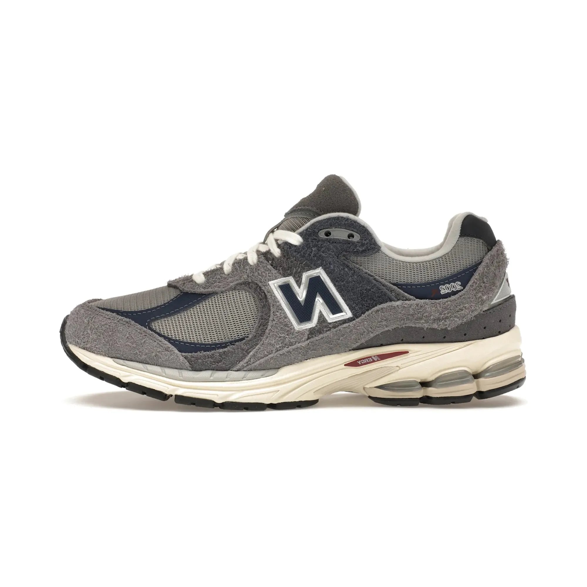 New Balance 2002R Navy Castlerock