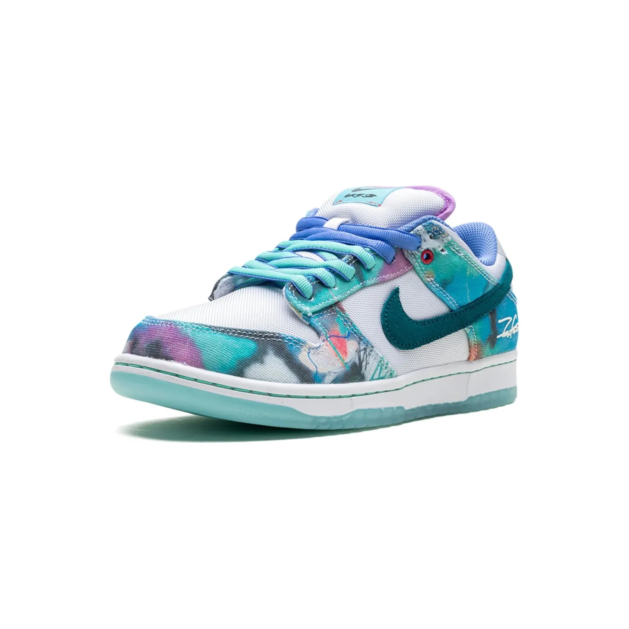 Nike SB Dunk Low Futura Laboratories Bleached Aqua