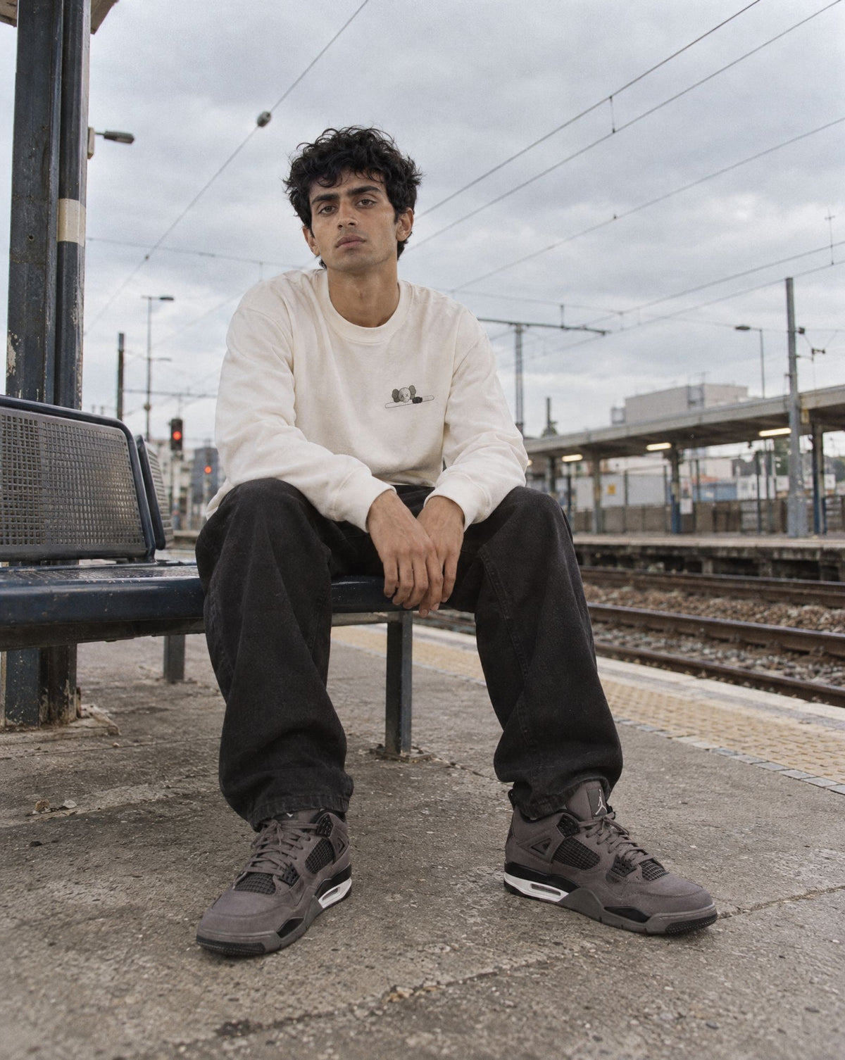 KAWS x Uniqlo Longsleeve Sweatshirt (US Sizing) Off White, Jordan 4 Retro Cave Stone