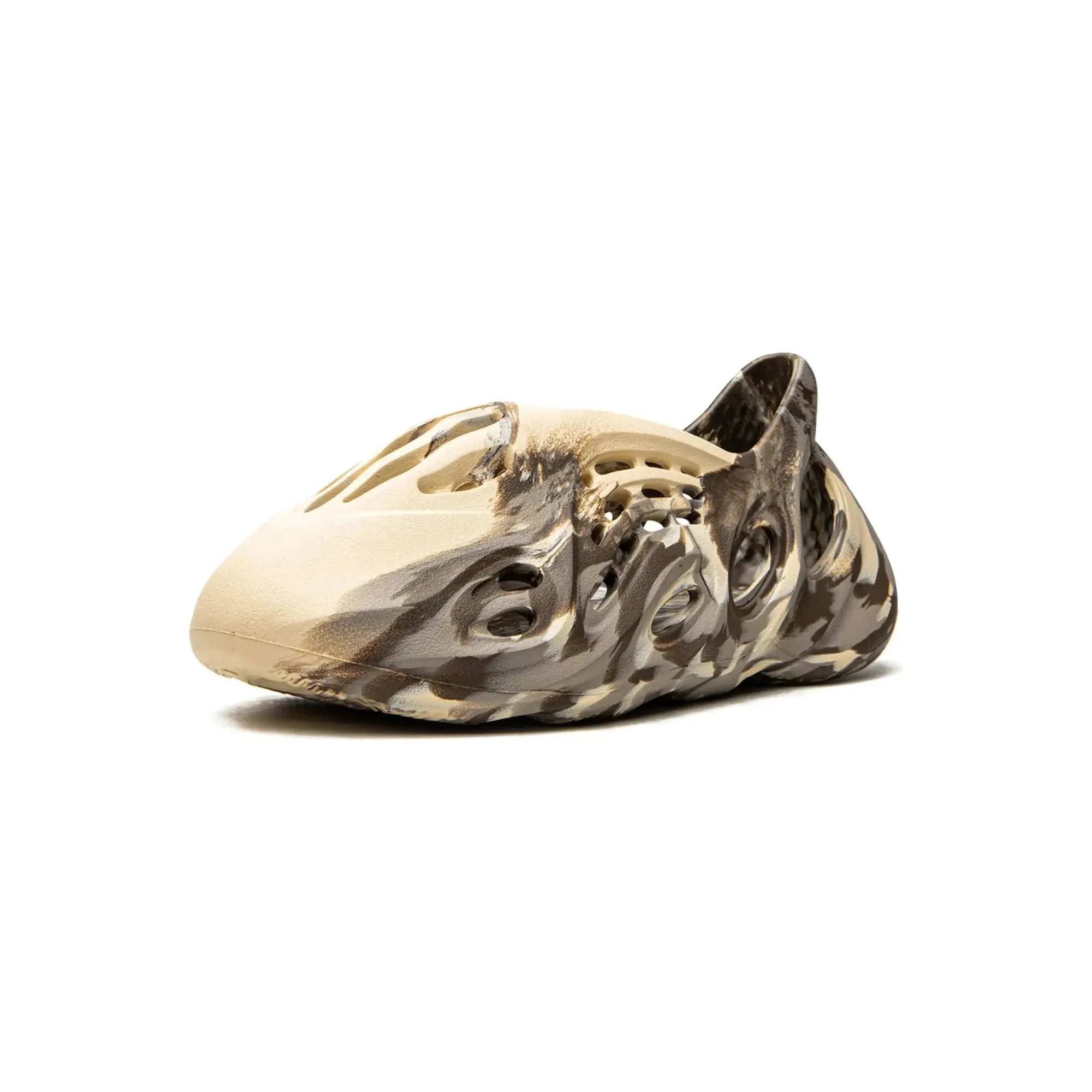 Adidas Yeezy Foam RNNR "Clay Cream" - street-bill.dk