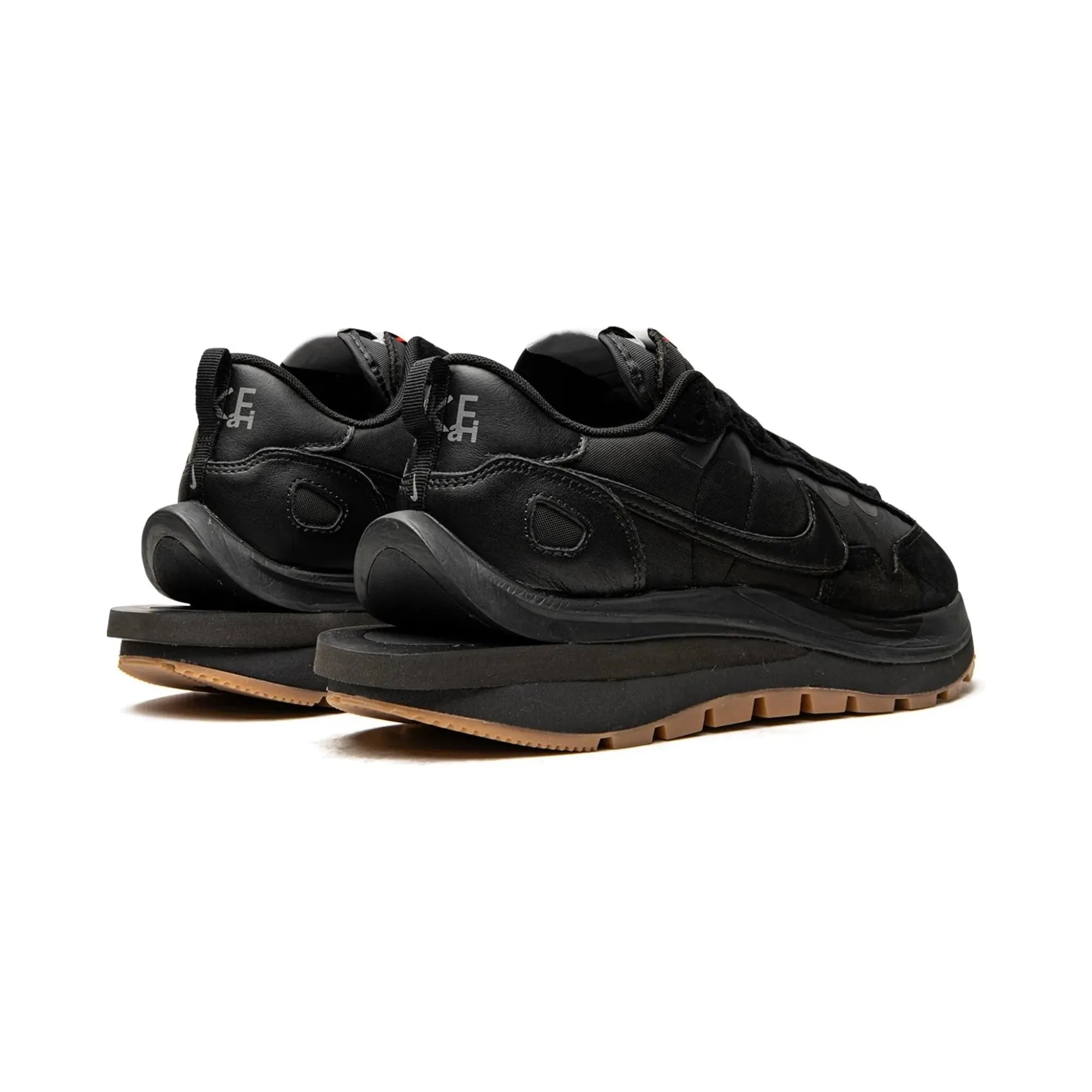 Nike Vaporwaffle X Sacai "Black Gum" - street-bill.dk