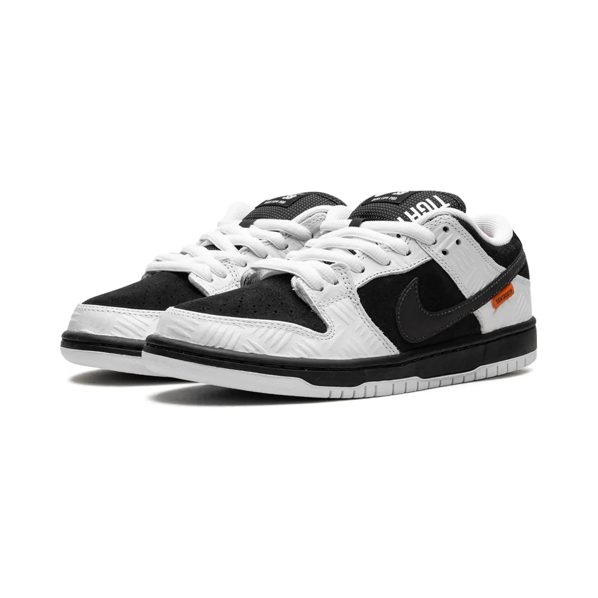 Nike SB Dunk Low TIGHTBOOTH