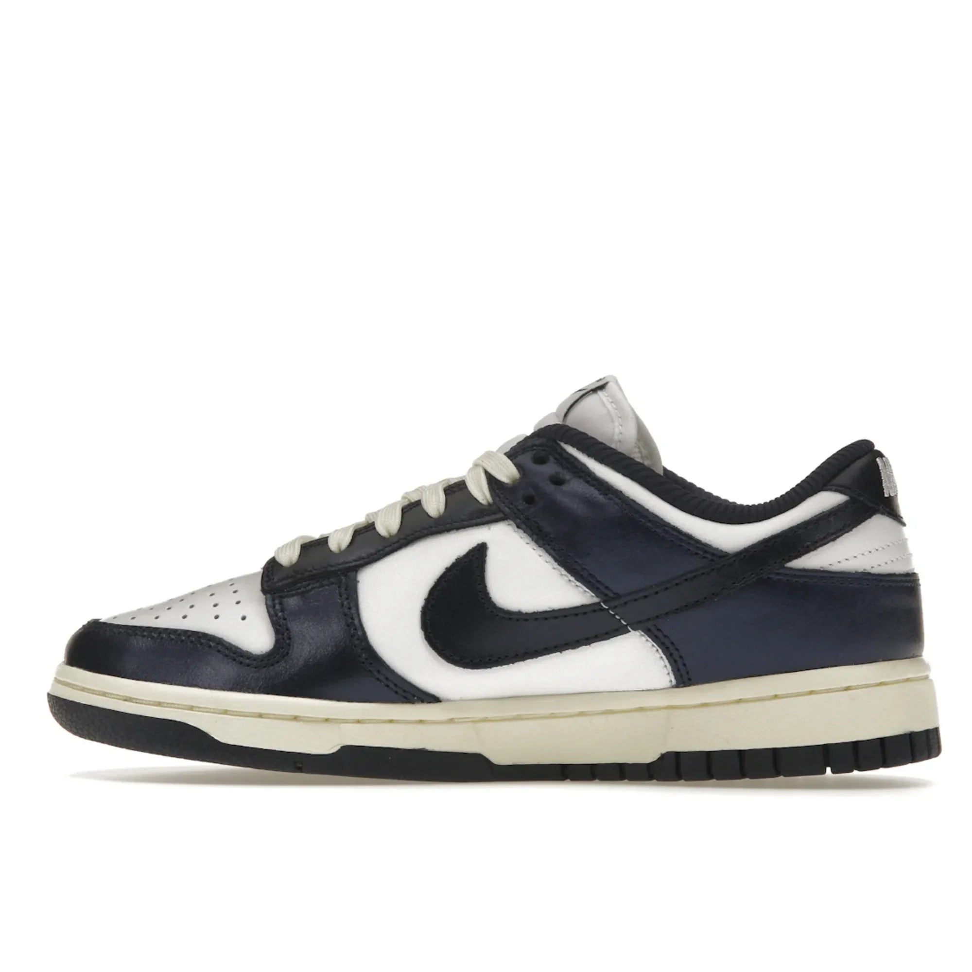 Nike Dunk Low PRM Vintage Navy