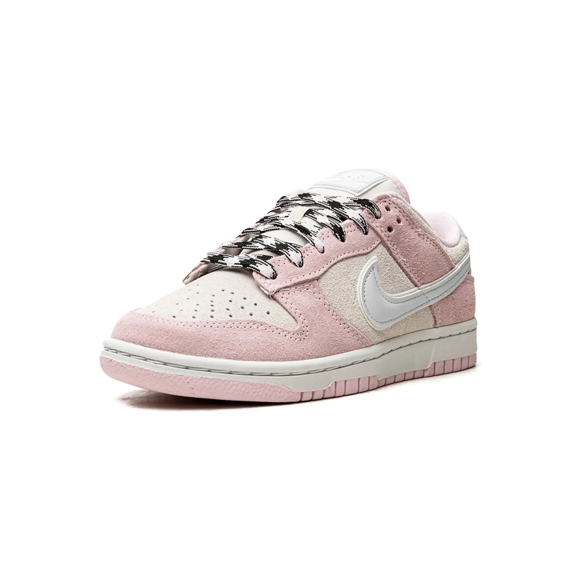 Nike Dunk Low LX "Pink Foam" - street-bill.dk