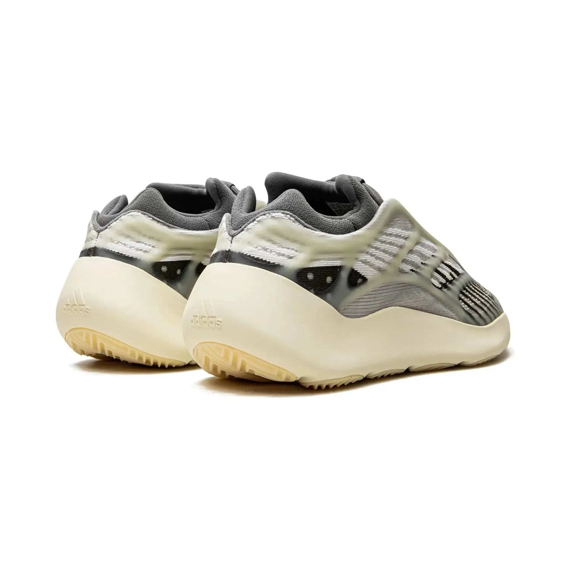 Adidas Yeezy 700 V3 "Fade Salt" - street-bill.dk