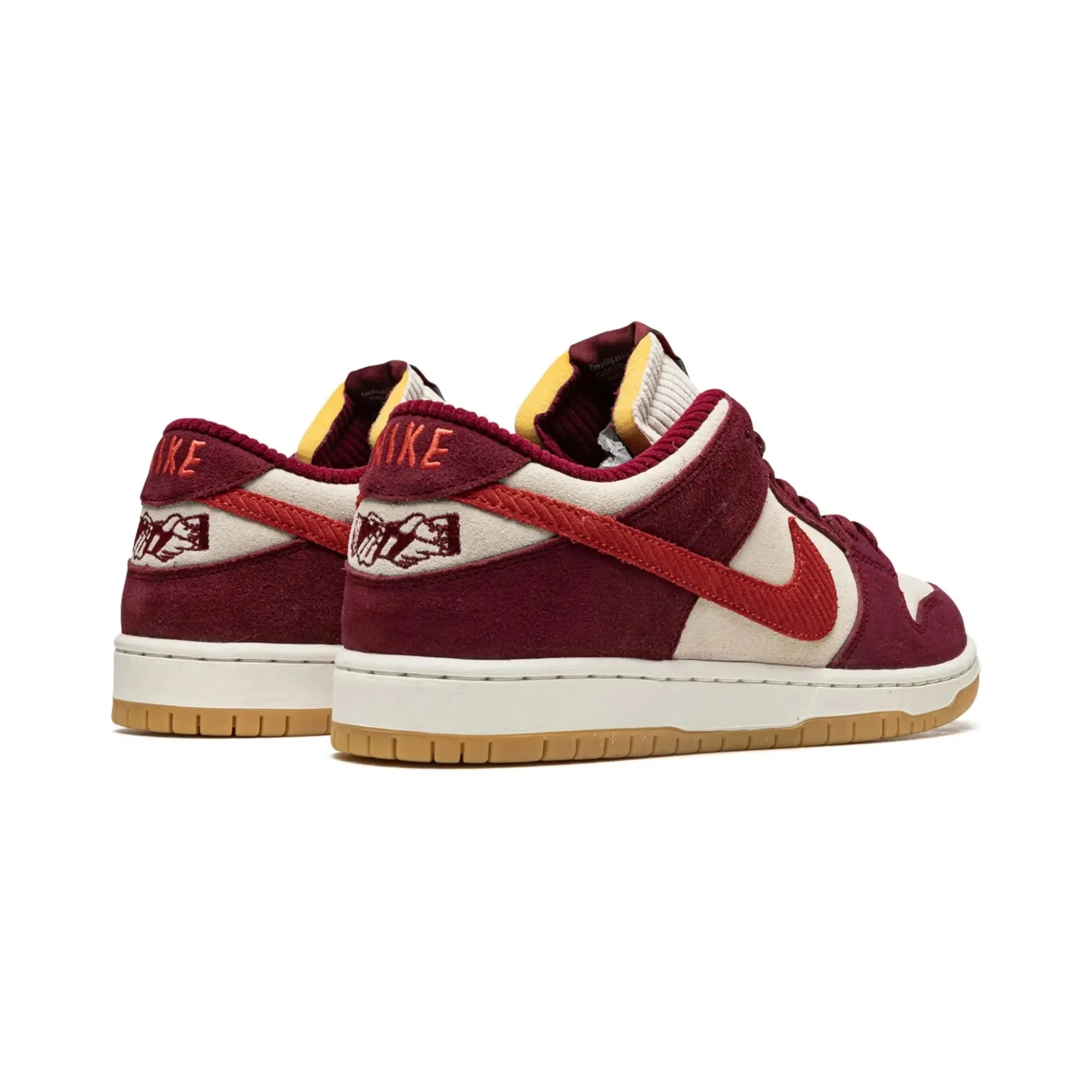 Nike Dunk Low SB X Skate Like A Girl "Bordeaux" - street-bill.dk