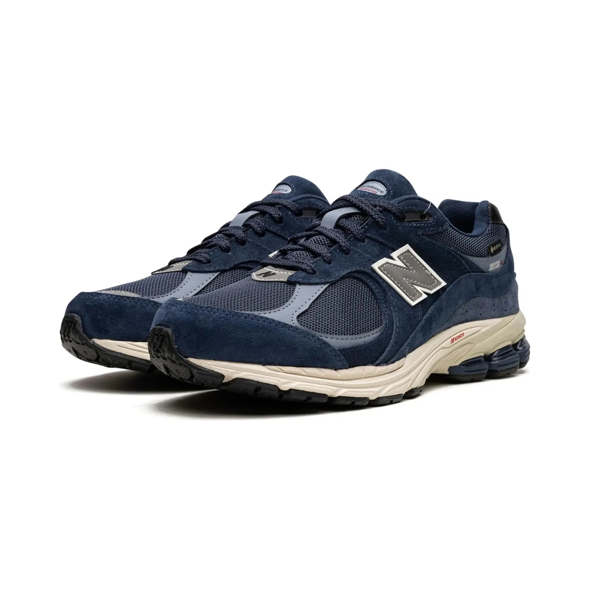 New Balance 2002R "Gore-Tex Navy Arctic Grey" - street-bill.dk