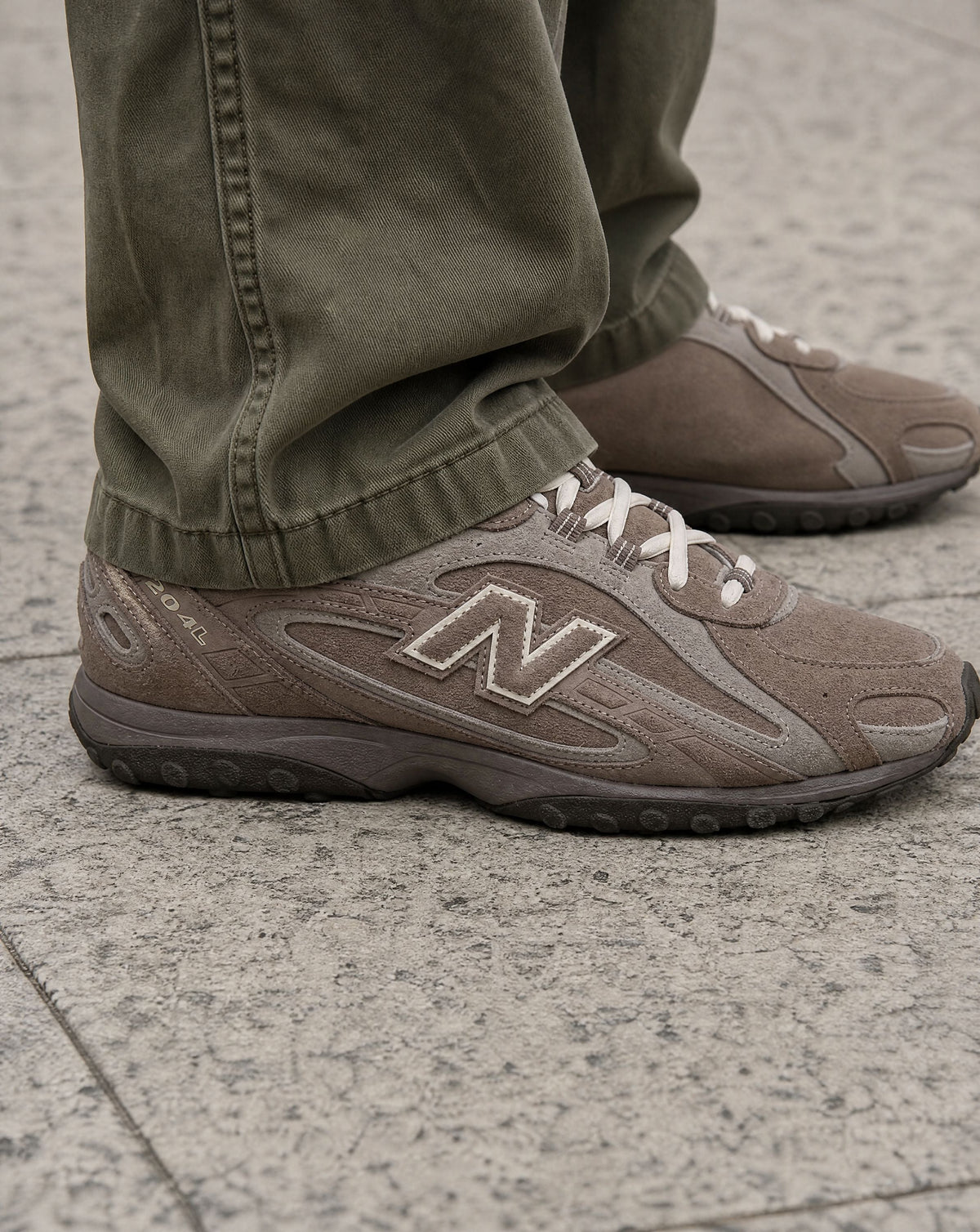 New Balance 204L Mushroom Arid Stone - on-foot