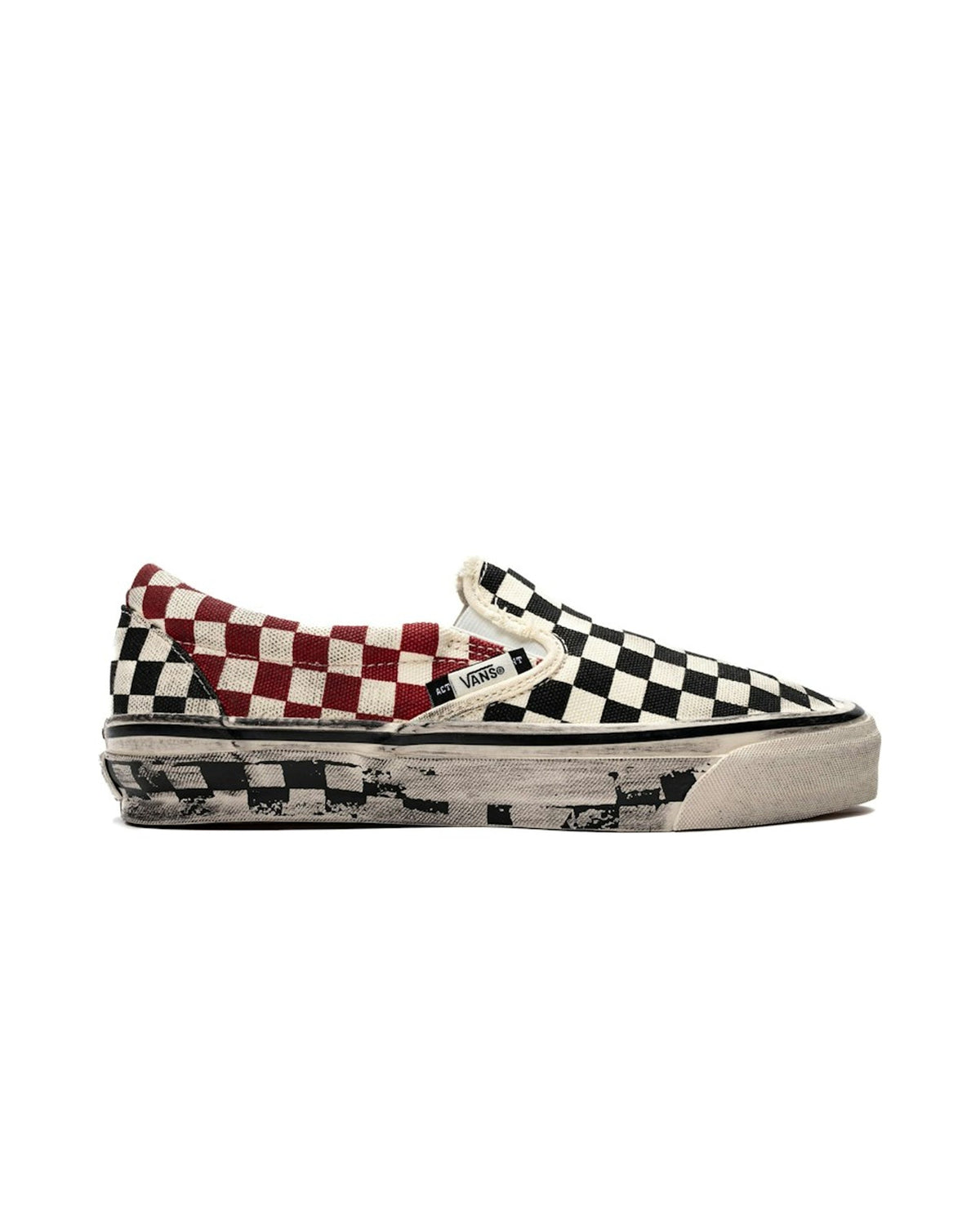 Vans LX Classic Slip-On 98 Act of Disagreement Black Checkerboard