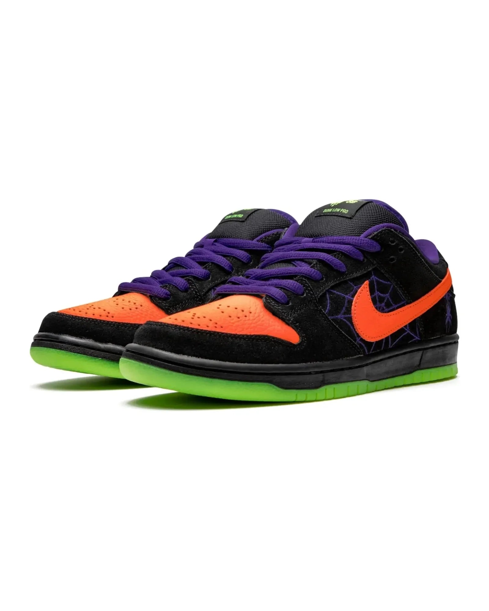 Nike SB Dunk Low Night of Mischief Halloween
