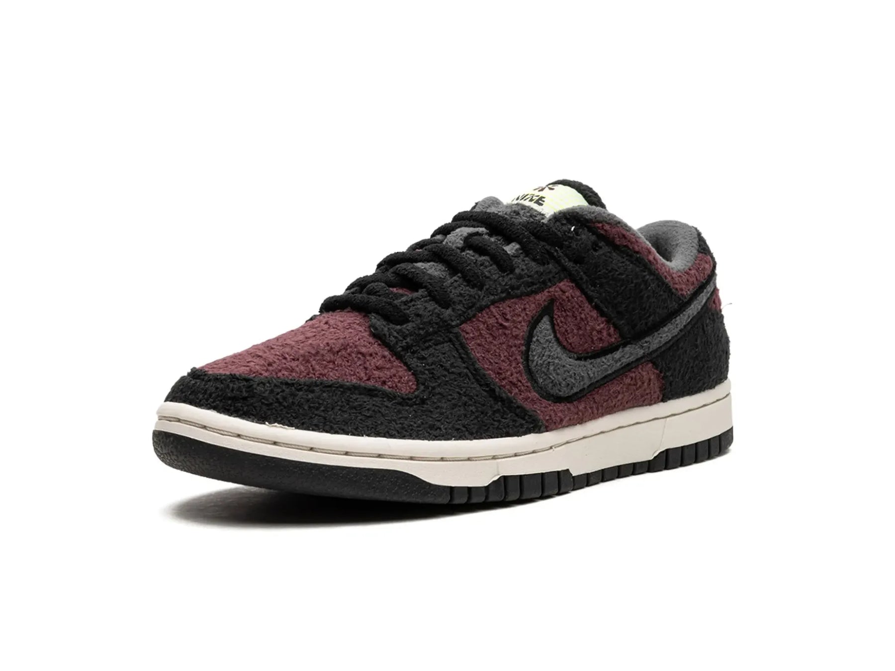 Nike Dunk Low SE "Fleece Pack Burgundy Crush" - street-bill.dk