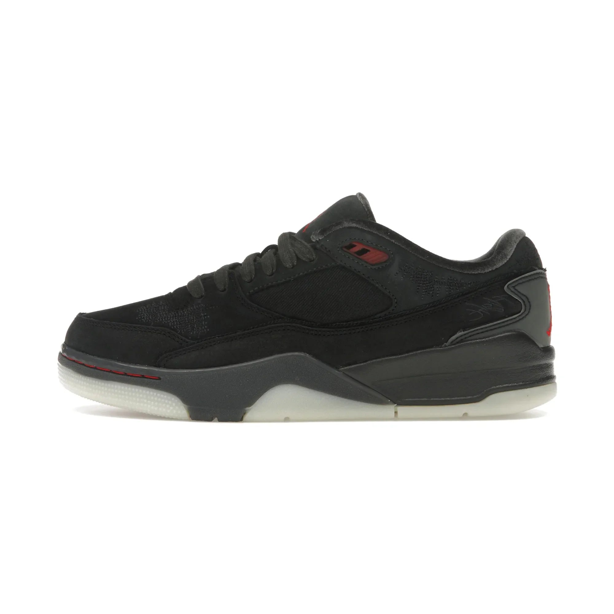 Jordan Flight Court Who Decides War Bred (Women's)
