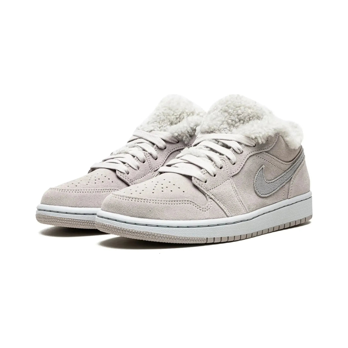 Jordan 1 Low SE Sherpa Fleece (Women's)