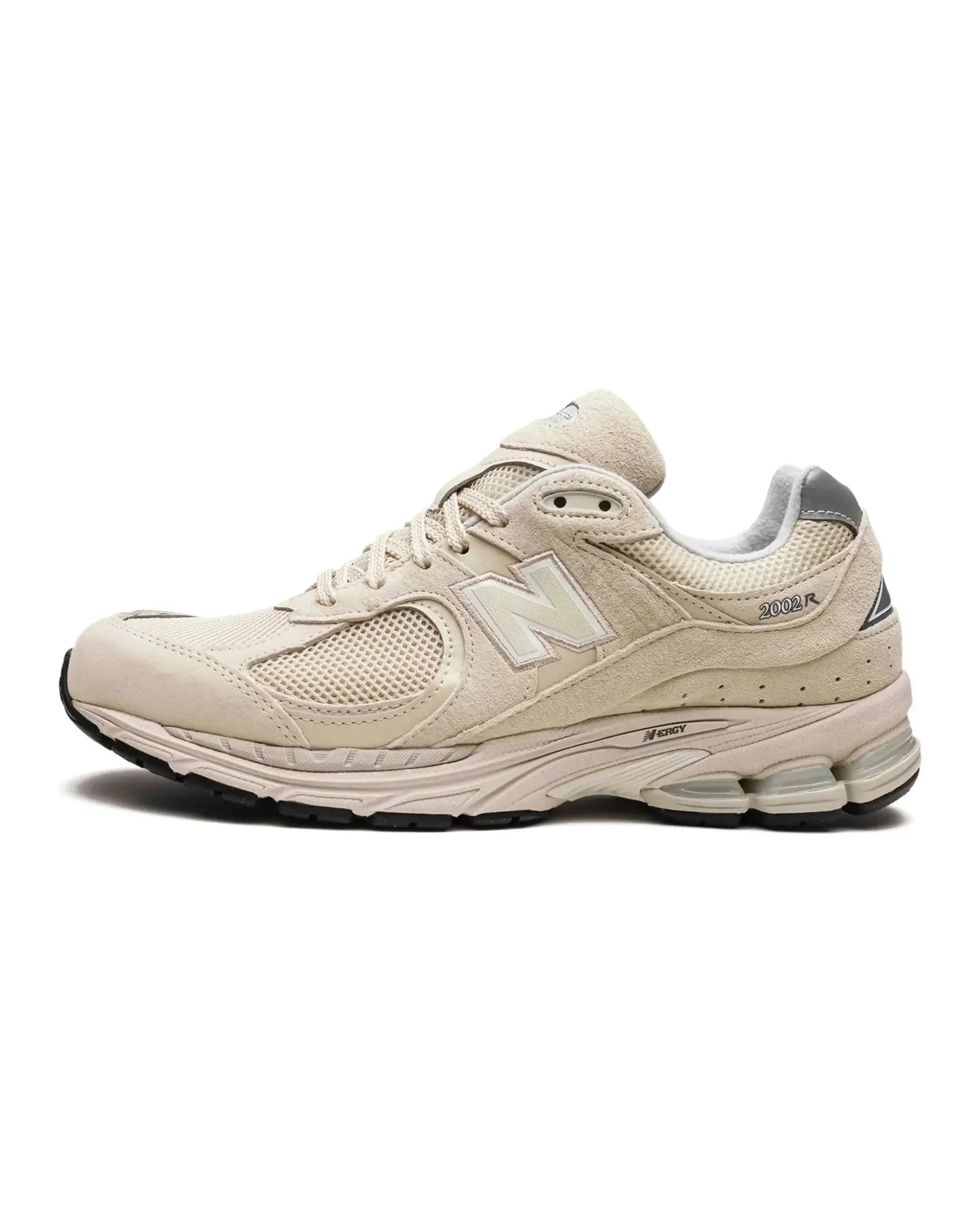 New Balance 2002R "Bone Light Aluminum" - street-bill.dk
