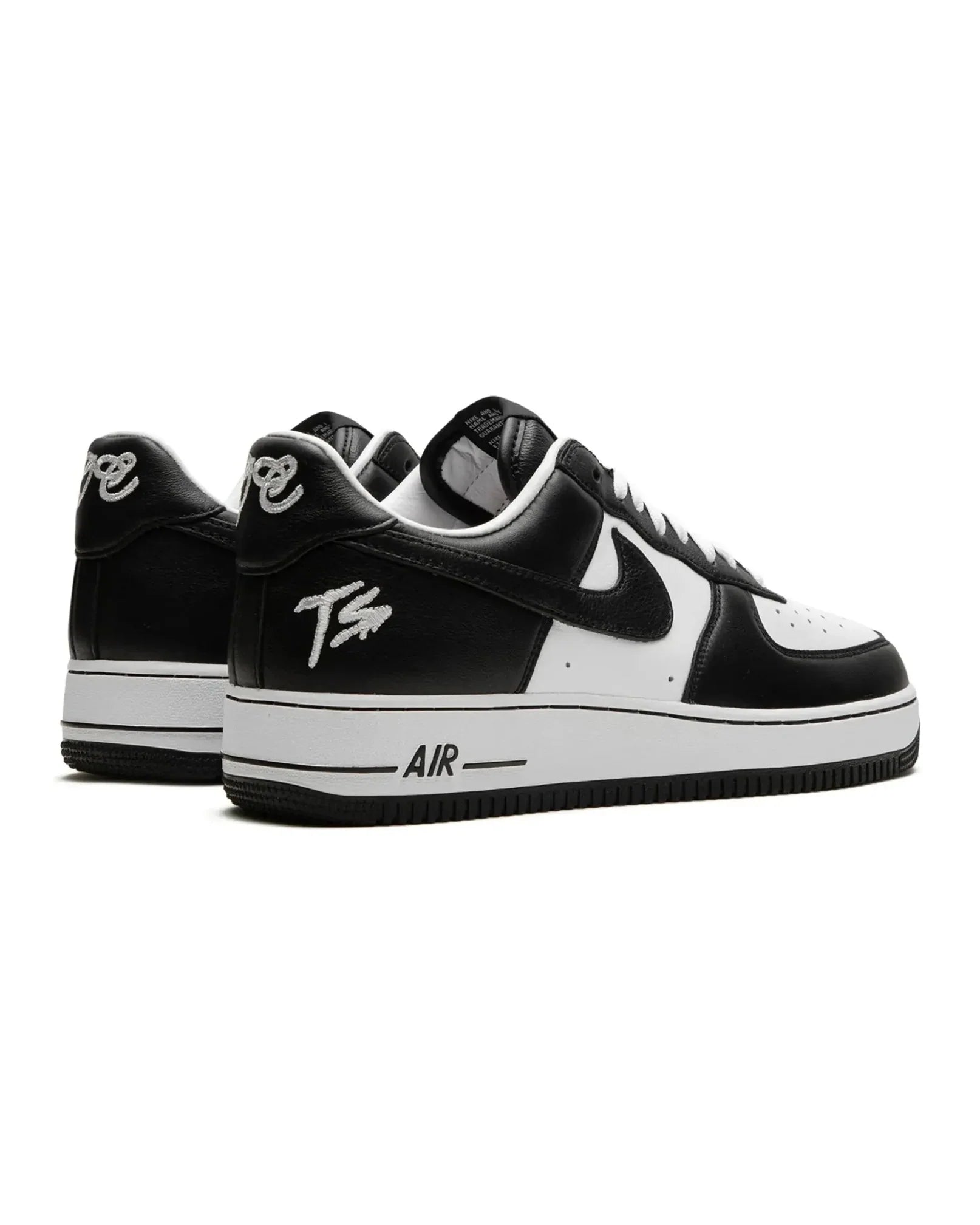 Nike Air Force 1 Low "Terror Squad Blackout" - street-bill.dk