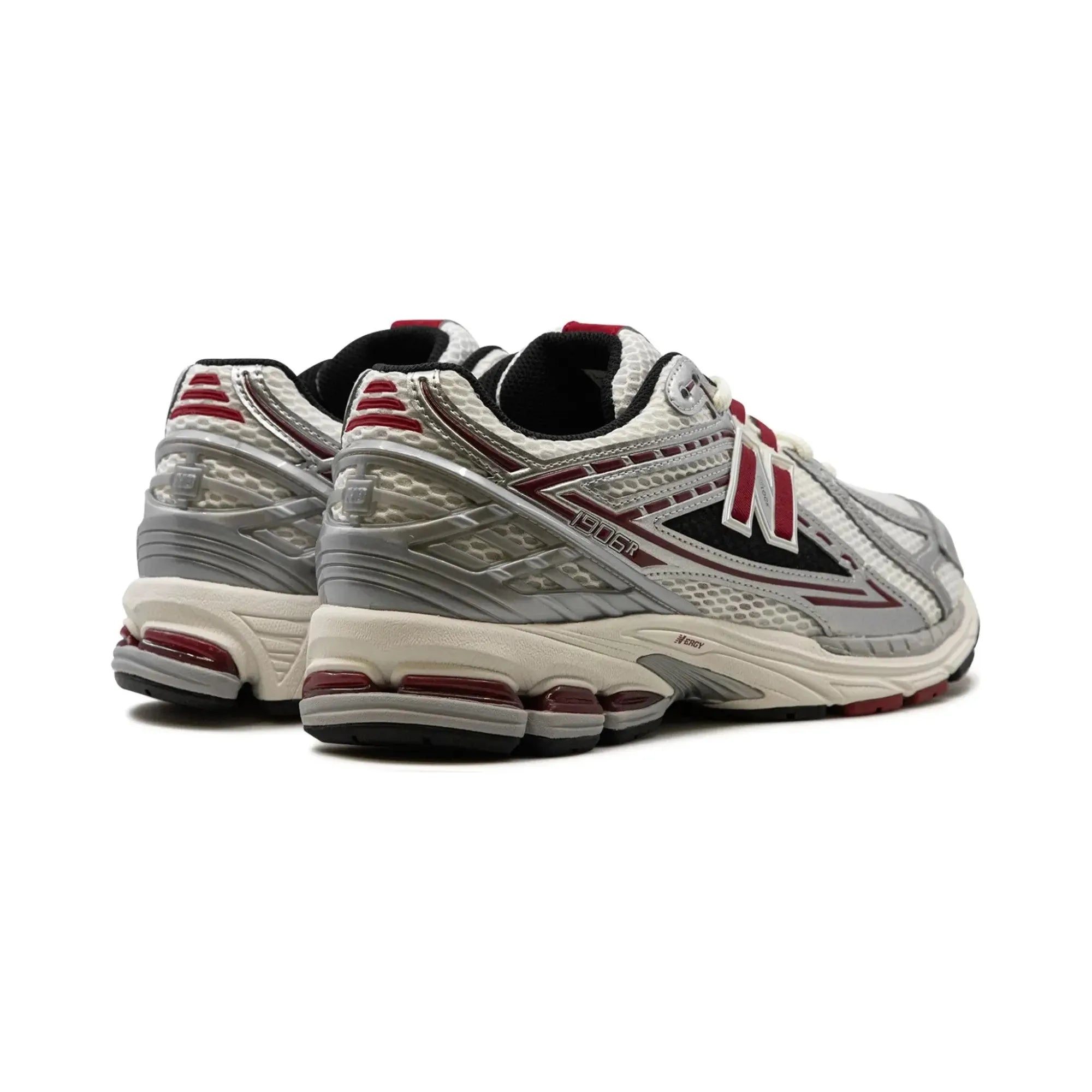 New Balance 1906R Silver Classic Crimson