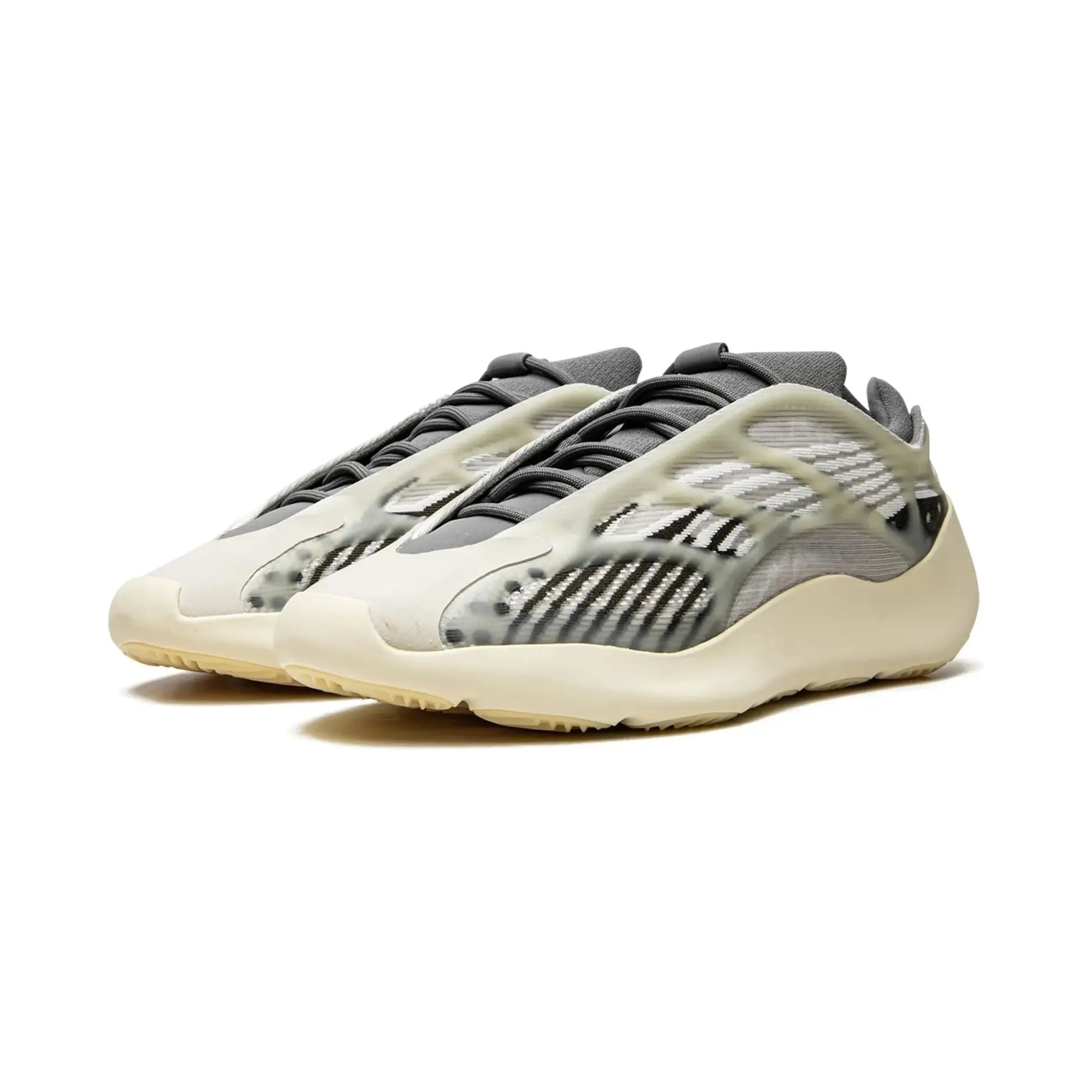 Adidas Yeezy 700 V3 "Fade Salt" - street-bill.dk