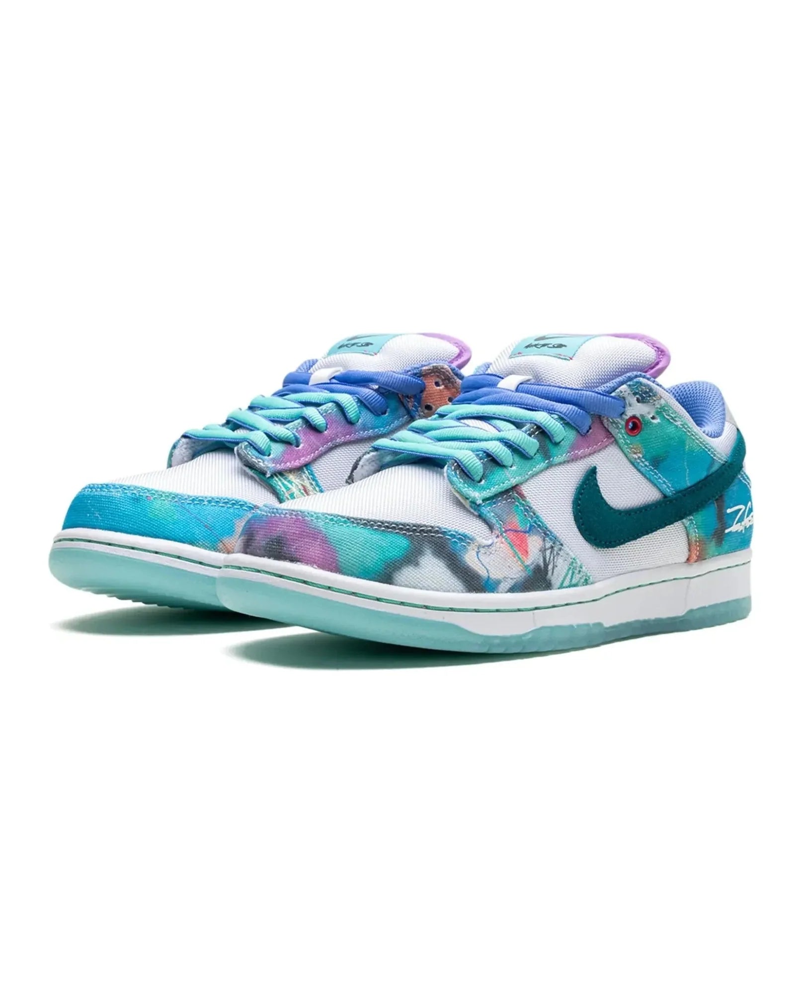 Nike SB Dunk Low Futura Laboratories Bleached Aqua