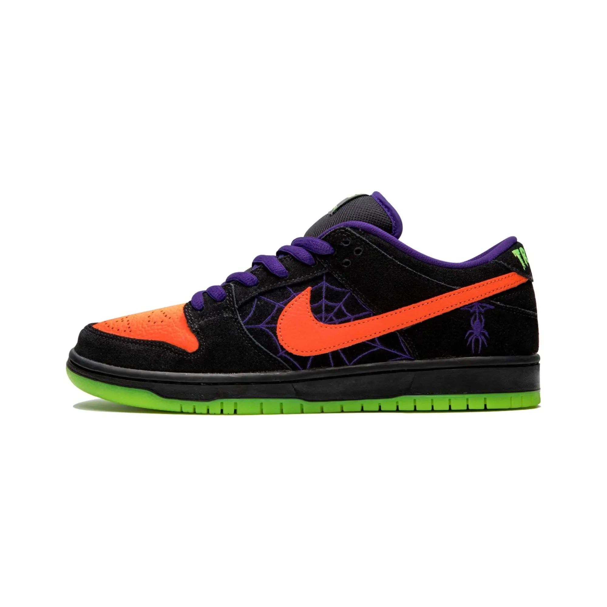 Nike SB Dunk Low Night of Mischief Halloween