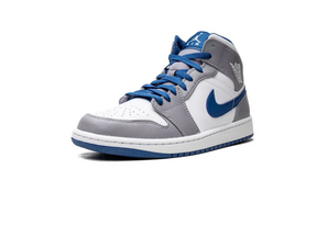 Nike Air Jordan 1 Mid "True Blue"