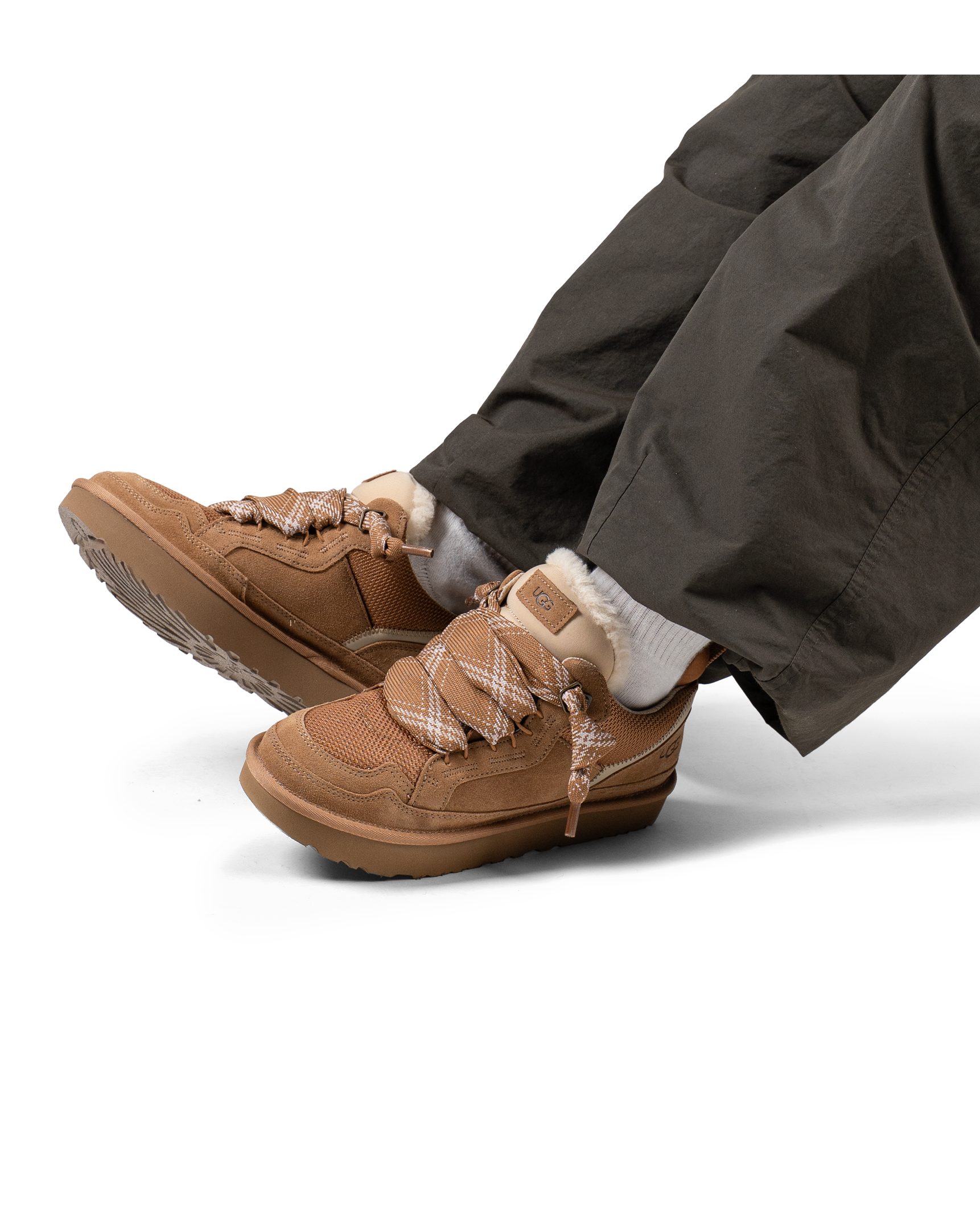 UGG Lowmel Chestnut (Women's)