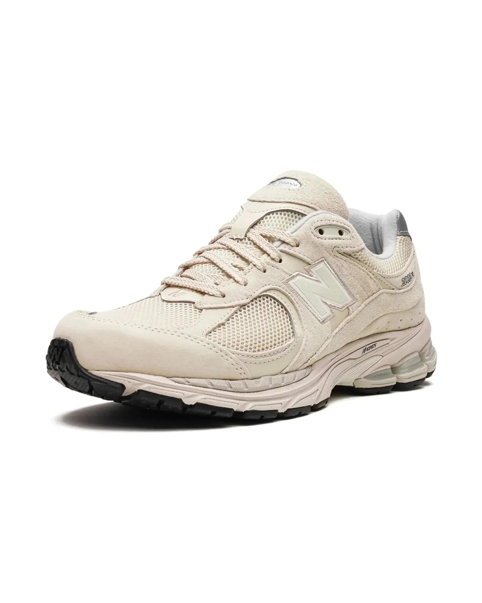 New Balance 2002R "Bone Light Aluminum" - street-bill.dk