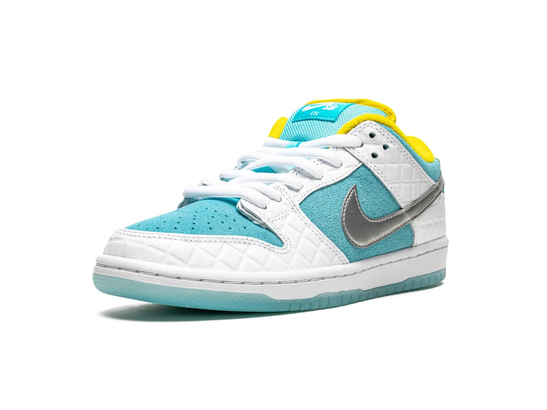 Nike SB Dunk Low X FTC "Lagoon Pulse" - street-bill.dk