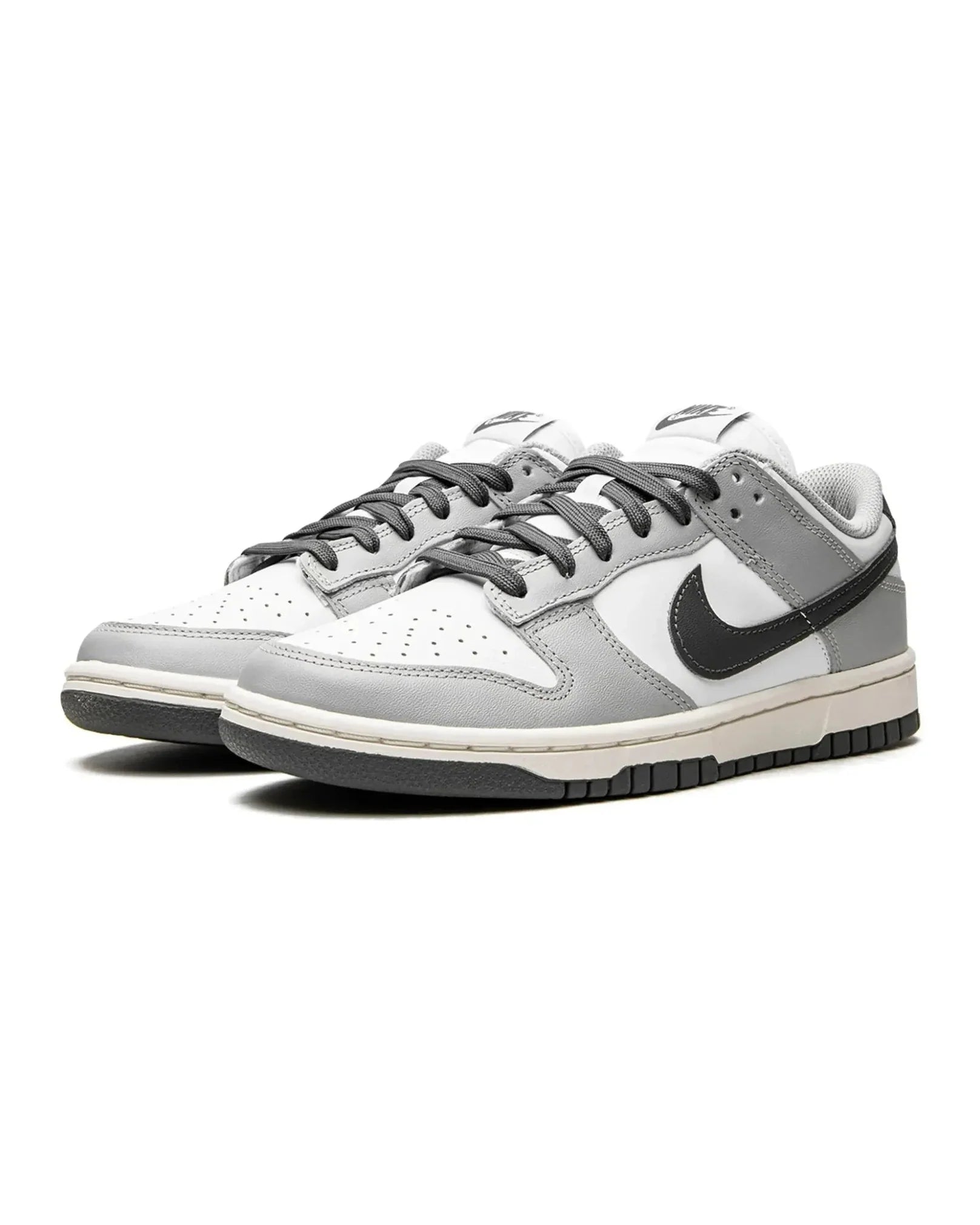Nike Dunk Low "Light Smoke Grey" - street-bill.dk