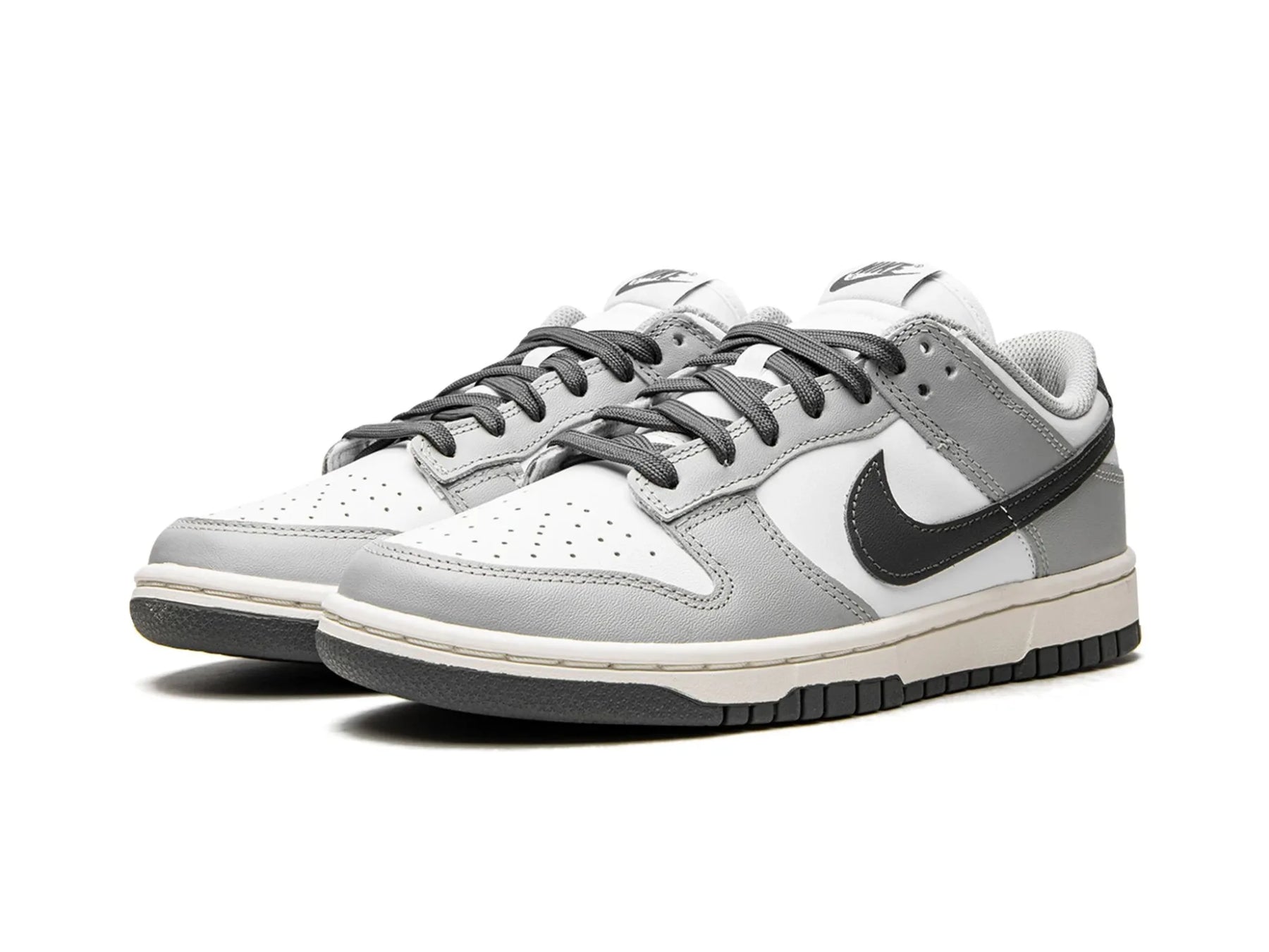 Nike Dunk Low "Light Smoke Grey" - street-bill.dk