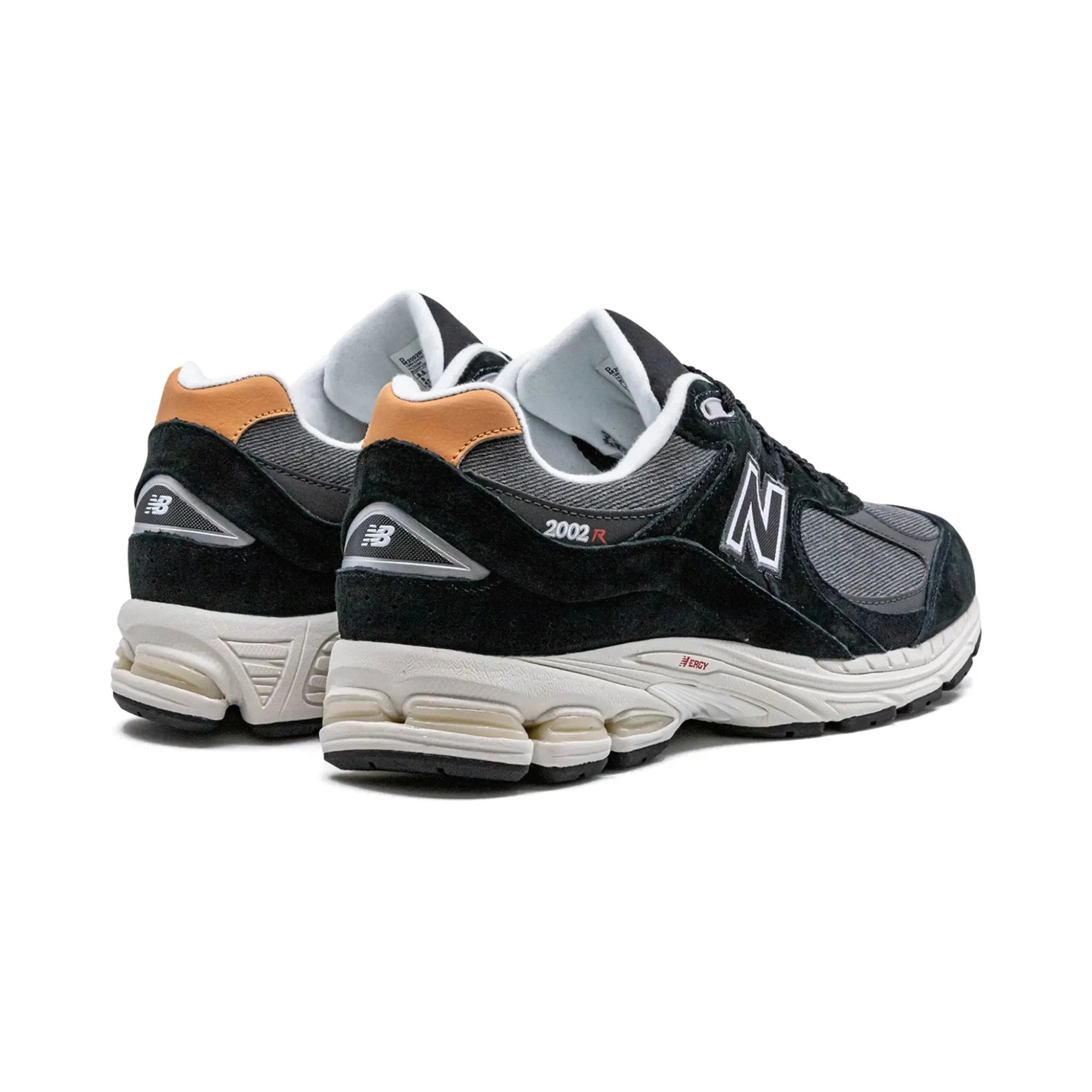 New Balance 2002R "Black Sepia" - street-bill.dk