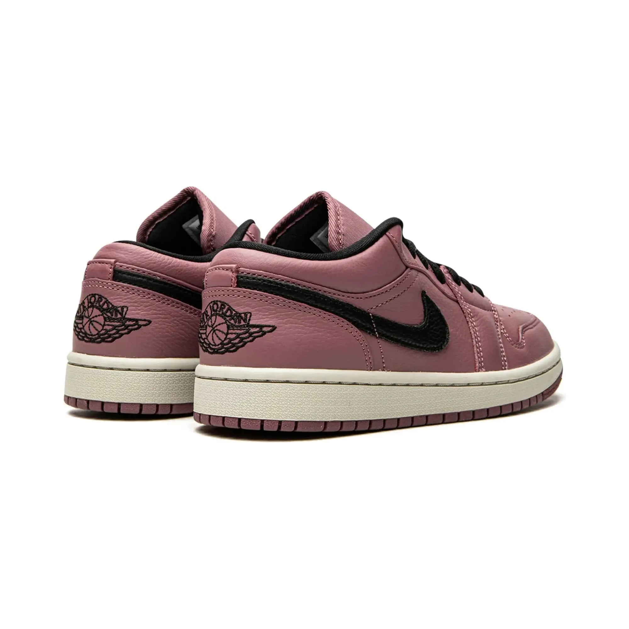 Nike Air Jordan 1 Low "Mulberry" - street-bill.dk