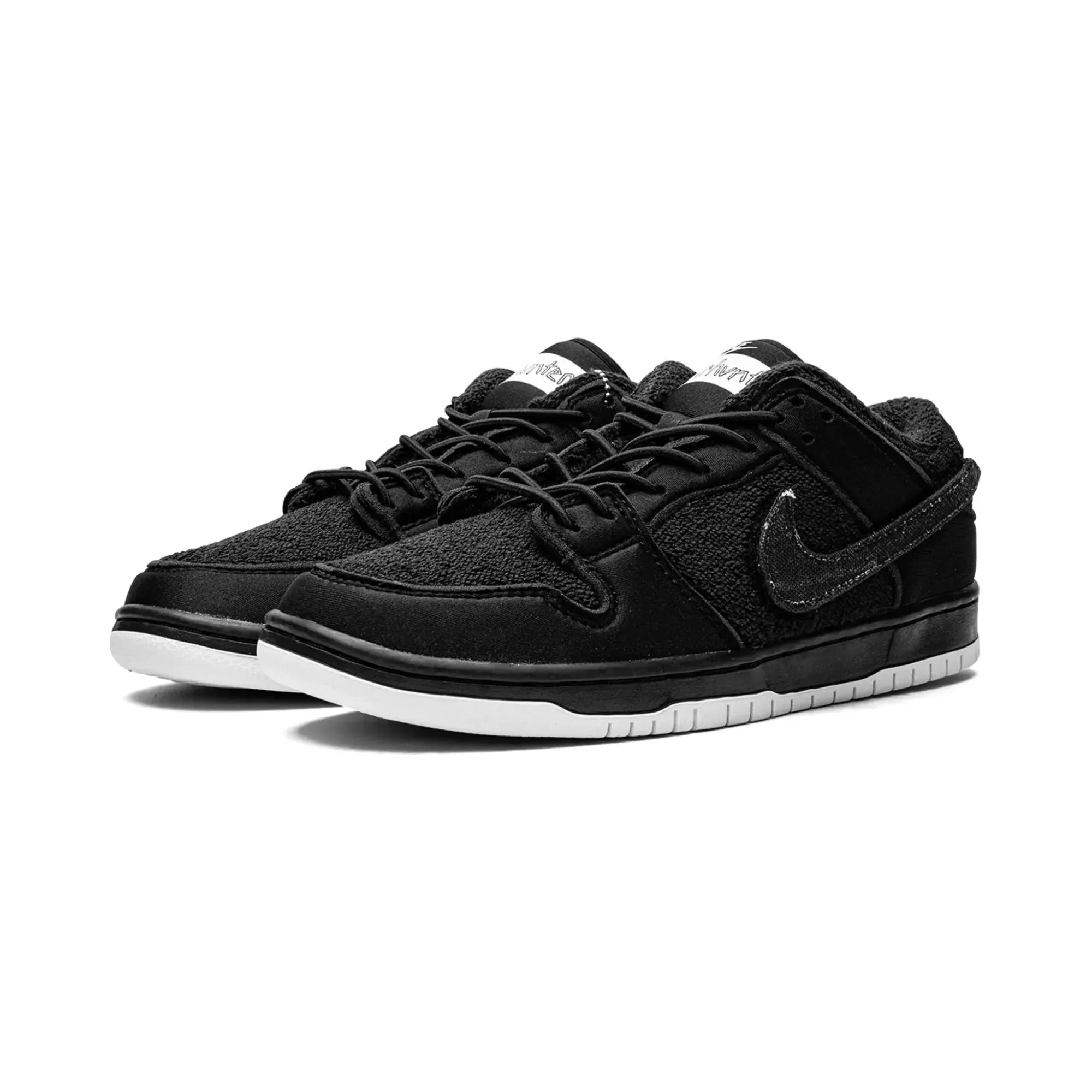 Nike Dunk Low SB "Gnarhunters" - street-bill.dk