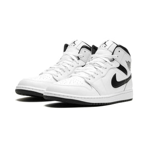 Jordan 1 Mid Reverse Panda