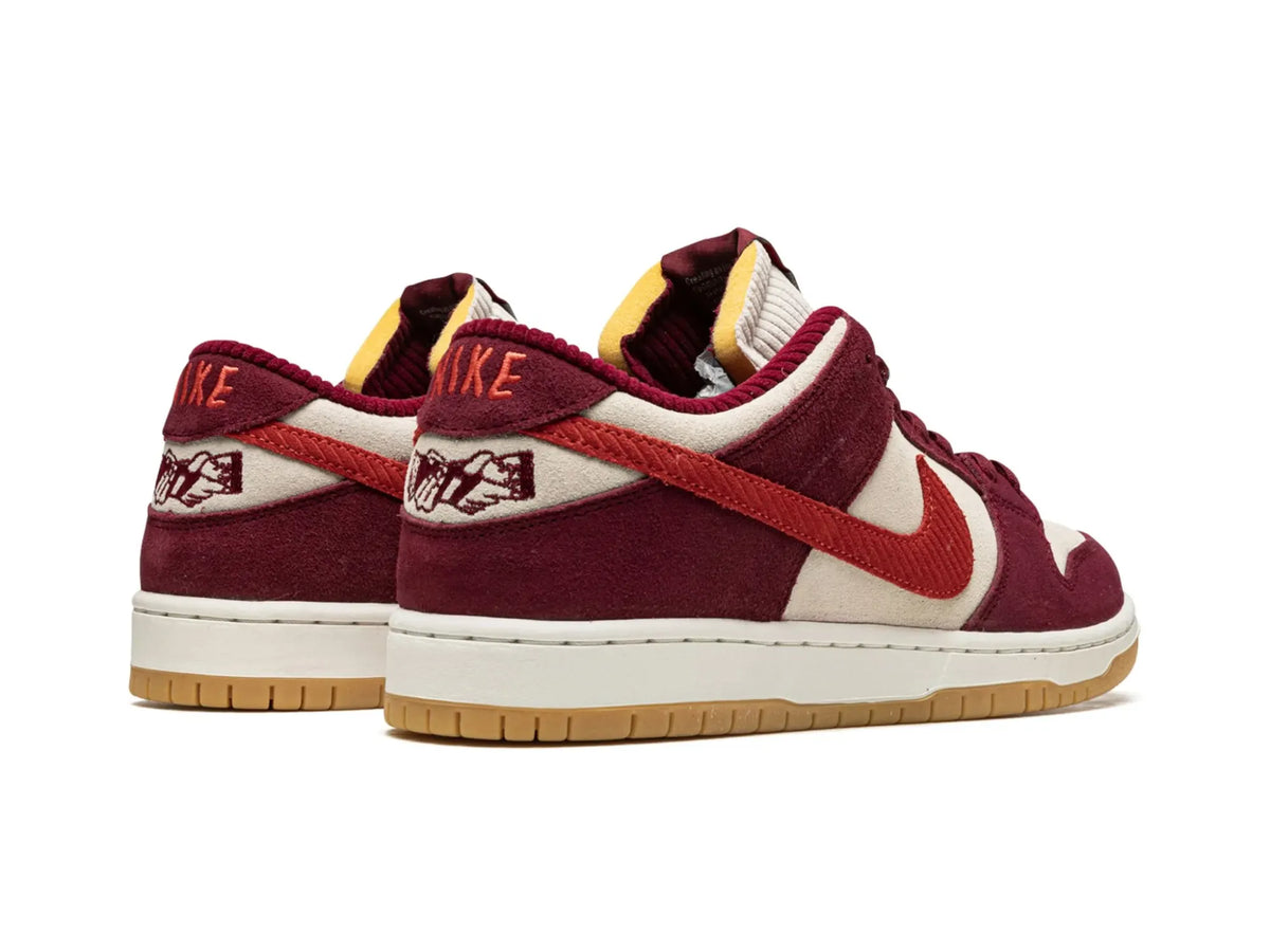 Nike Dunk Low SB X Skate Like A Girl "Bordeaux" - street-bill.dk