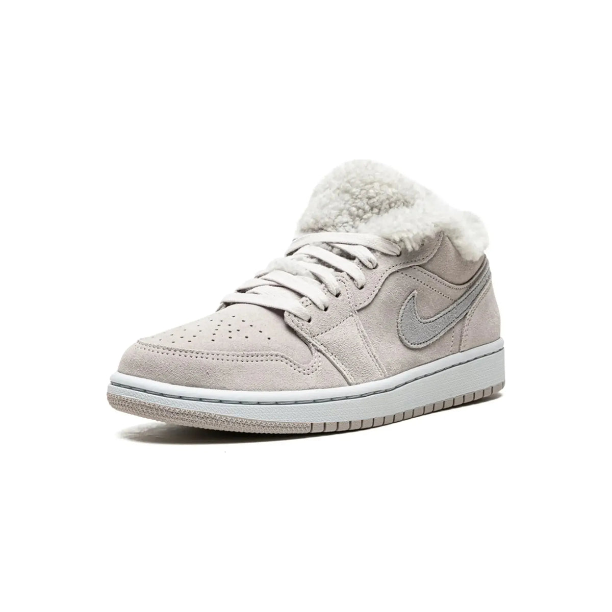 Jordan 1 Low SE Sherpa Fleece (Women's)