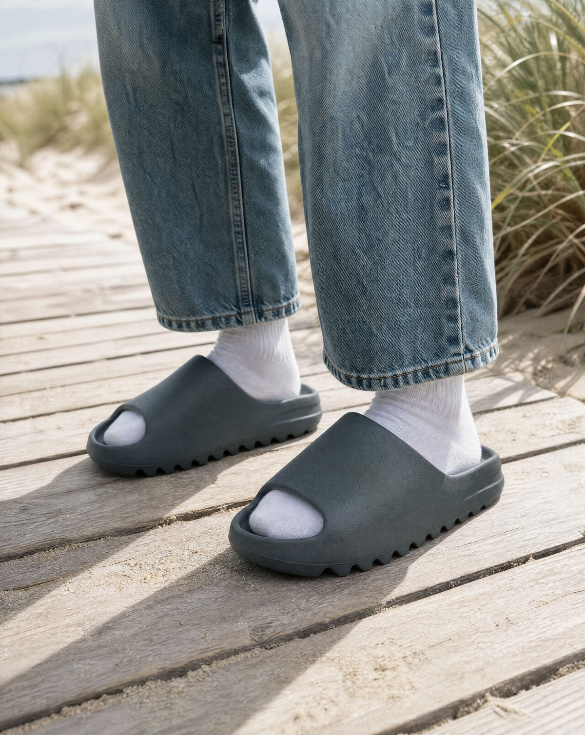 adidas Yeezy Slide Slate Marine - closeup