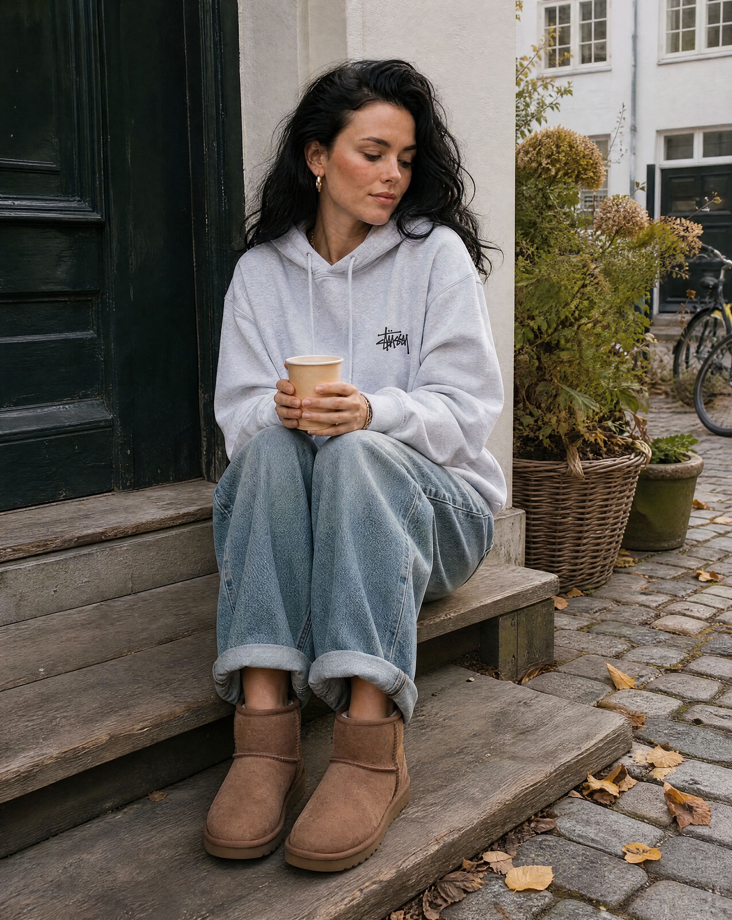 UGG Classic Mini II Boot Chestnut (Women's) - streetstyle i København
