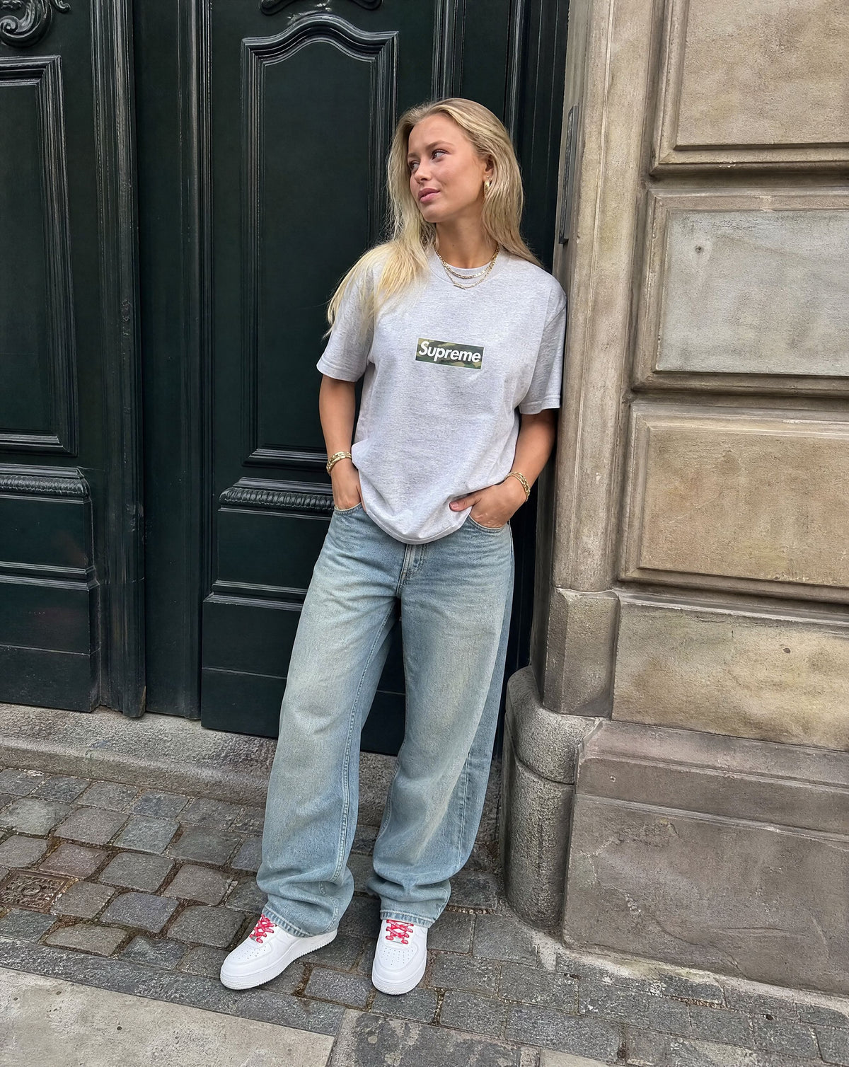 Nike Air Force 1 Low Supreme White - streetstyle i København