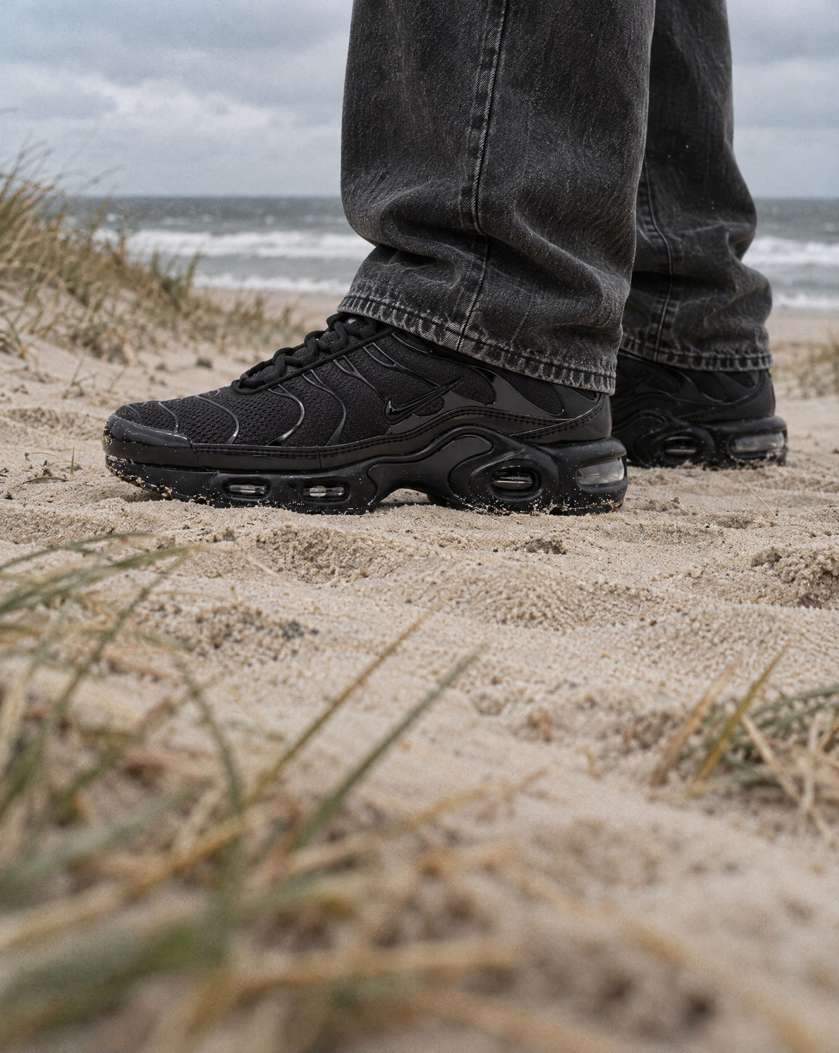 Nike Air Max Plus Triple Black - on-foot