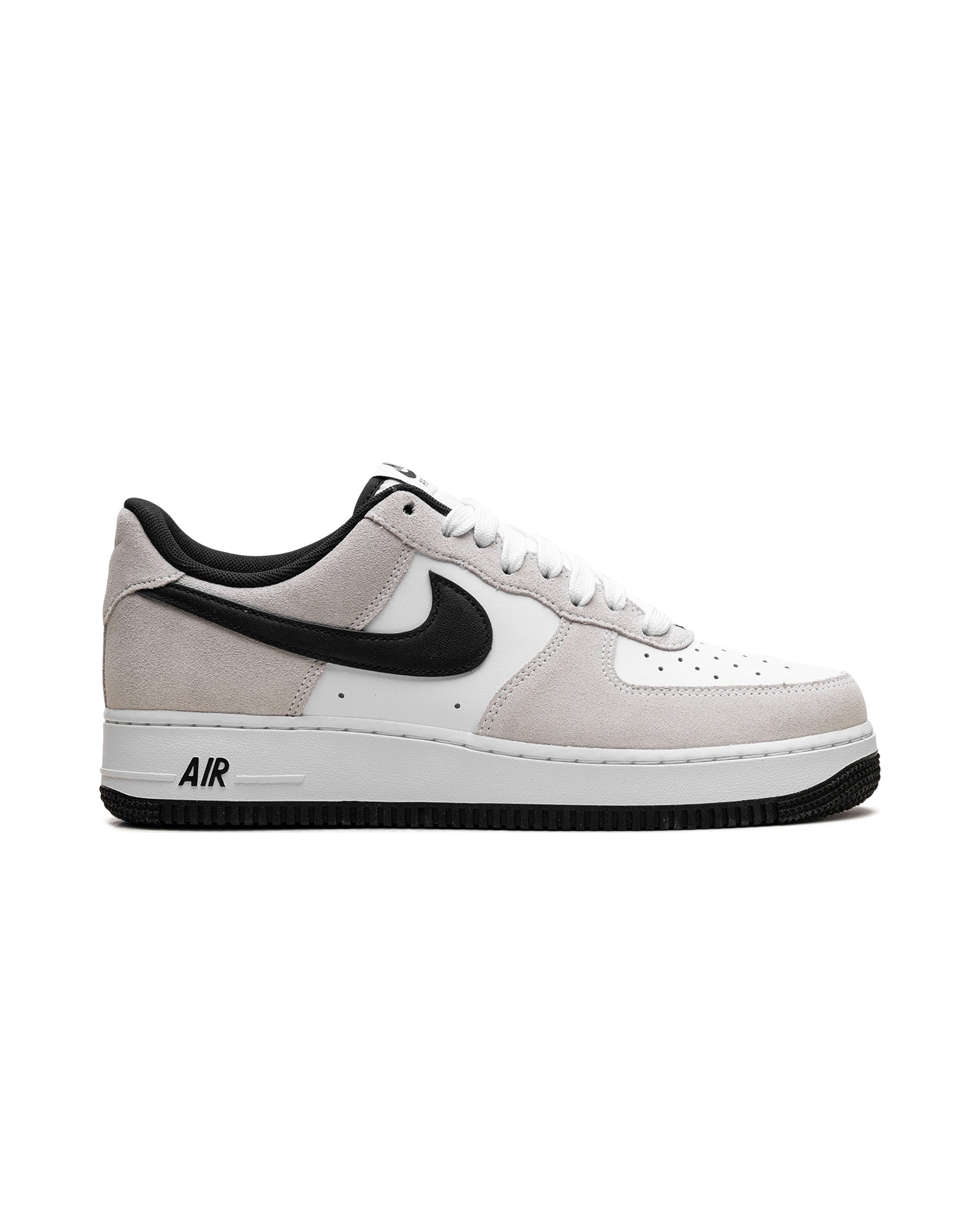 Nike Air Force 1 Low '07 LV8 White Black