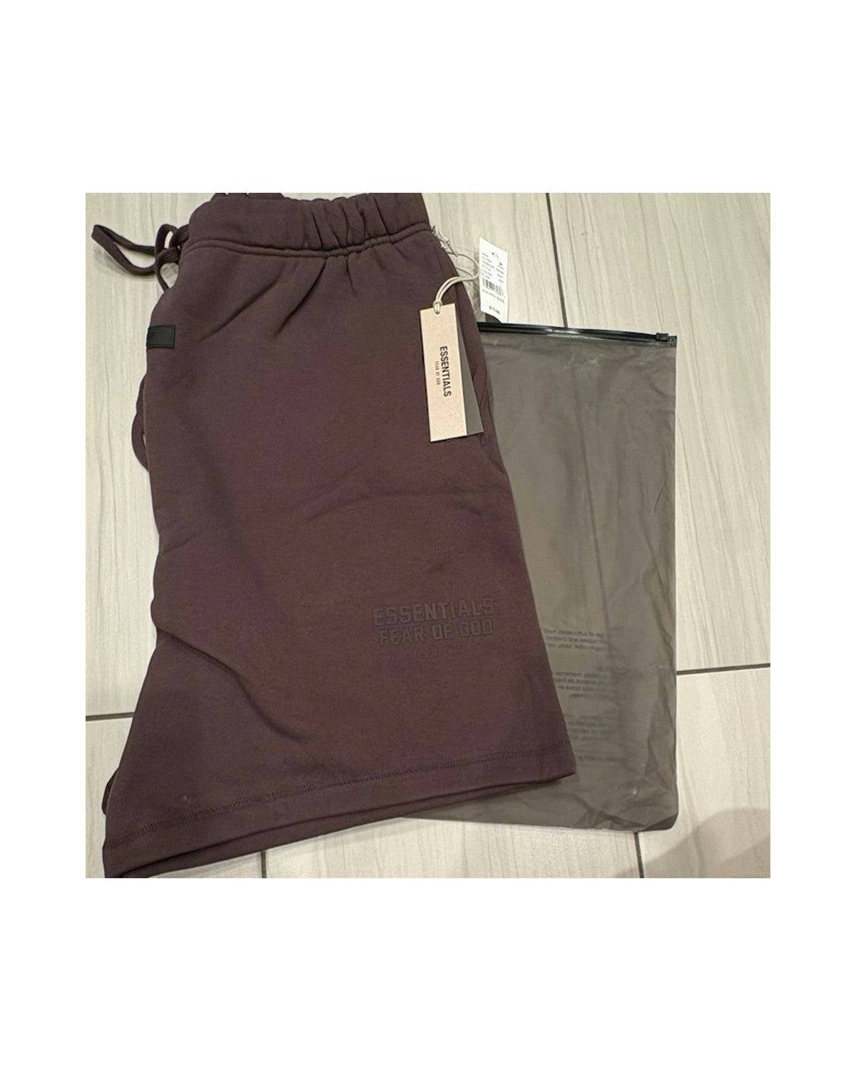 Fear of God Essentials Sweatshorts Plum