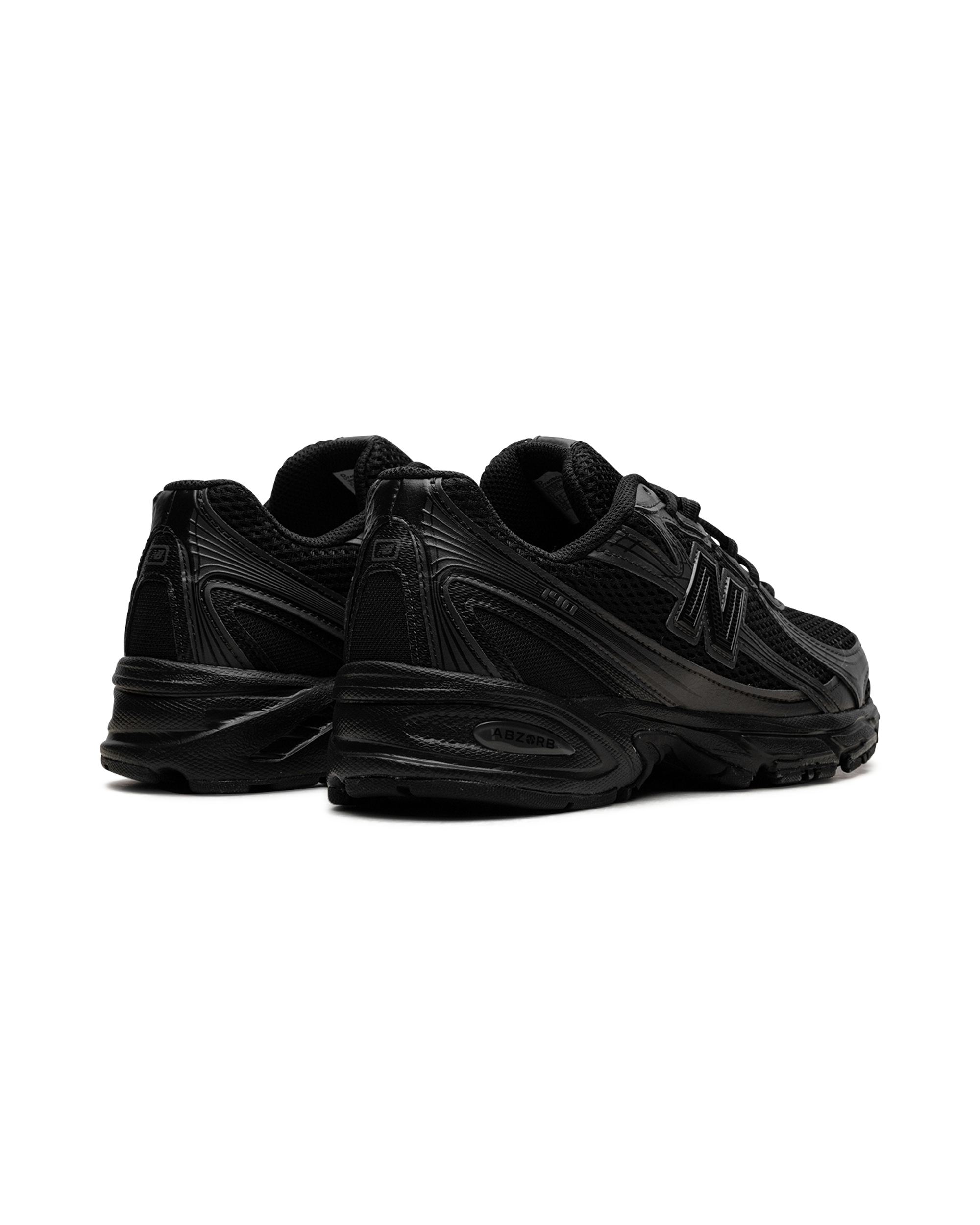 New Balance 740 Triple Black